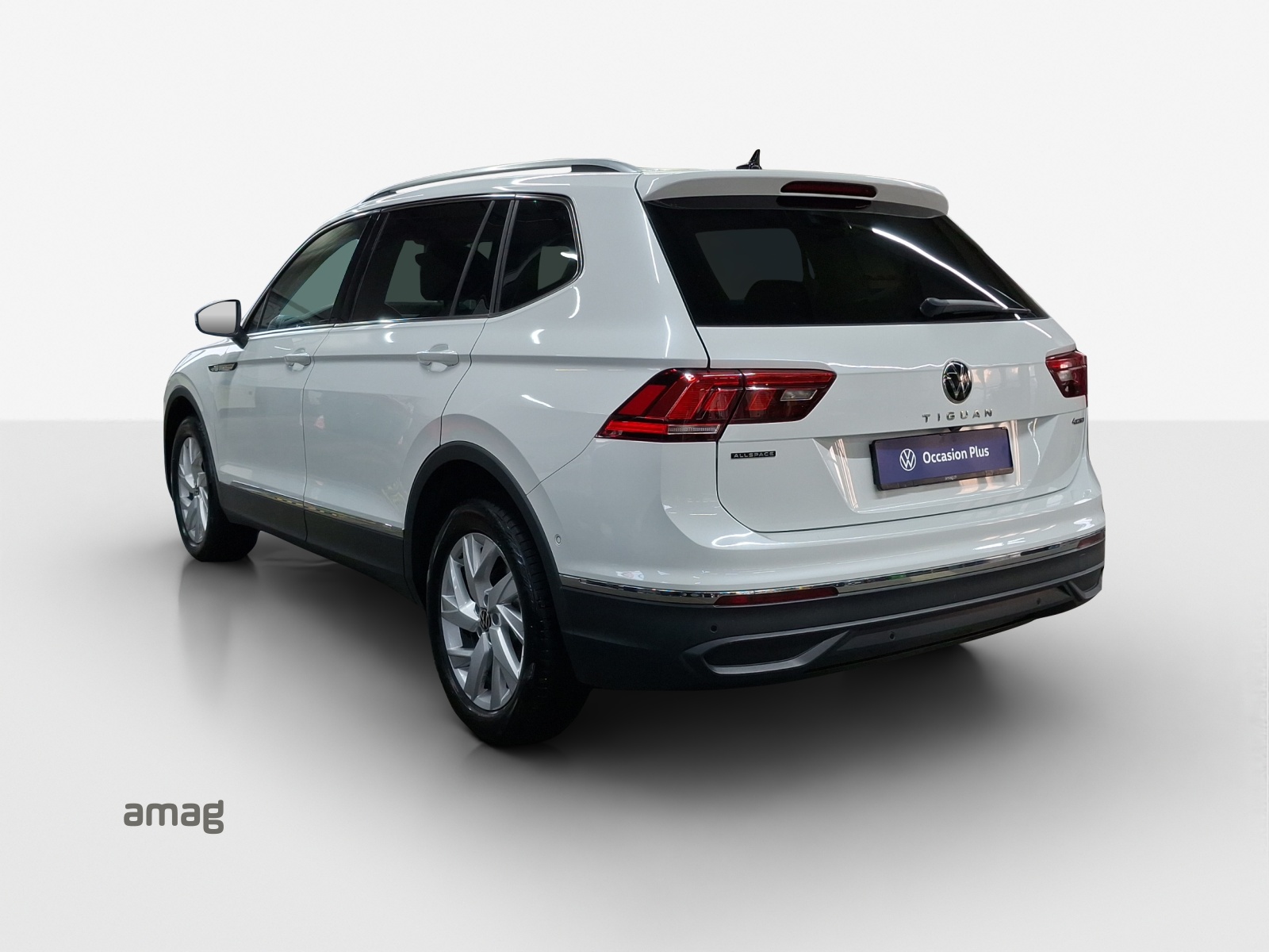 VW Tiguan Allspace 2.0TSI Life 4Motion DSG-image-2