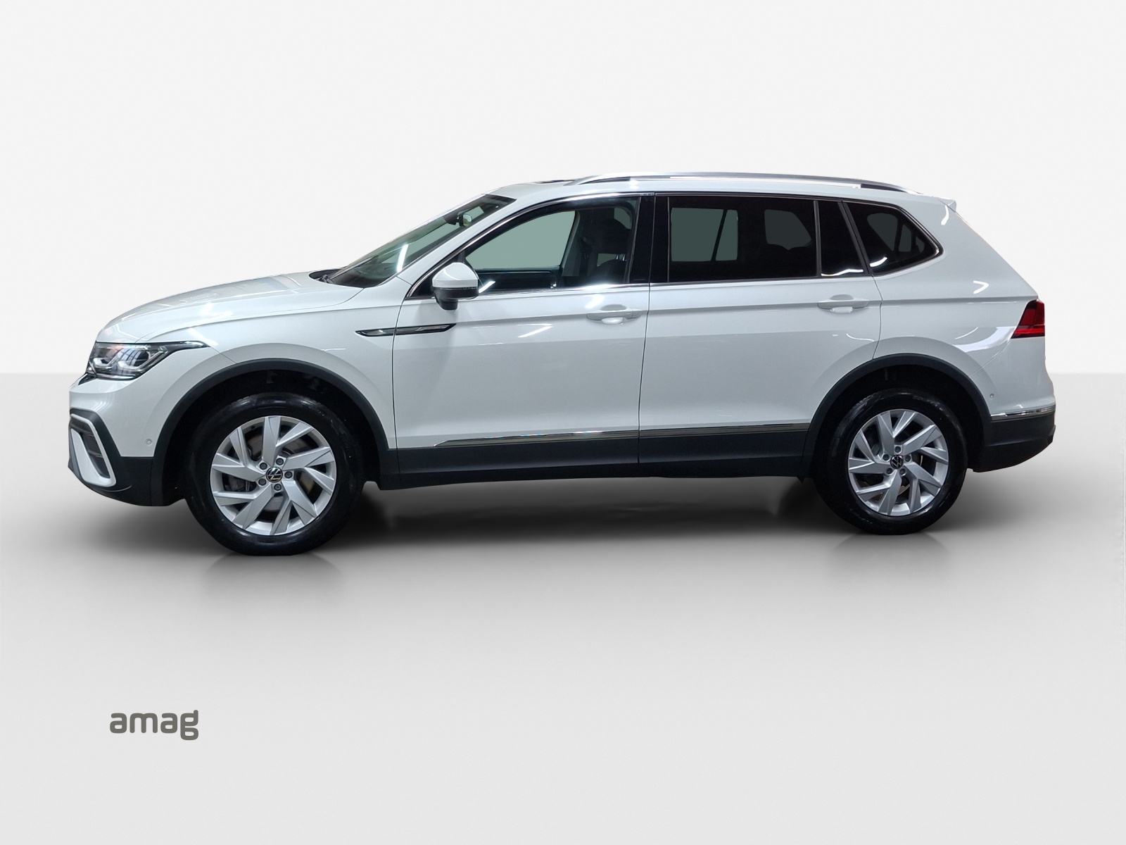 VW Tiguan Allspace 2.0TSI Life 4Motion DSG-image-1