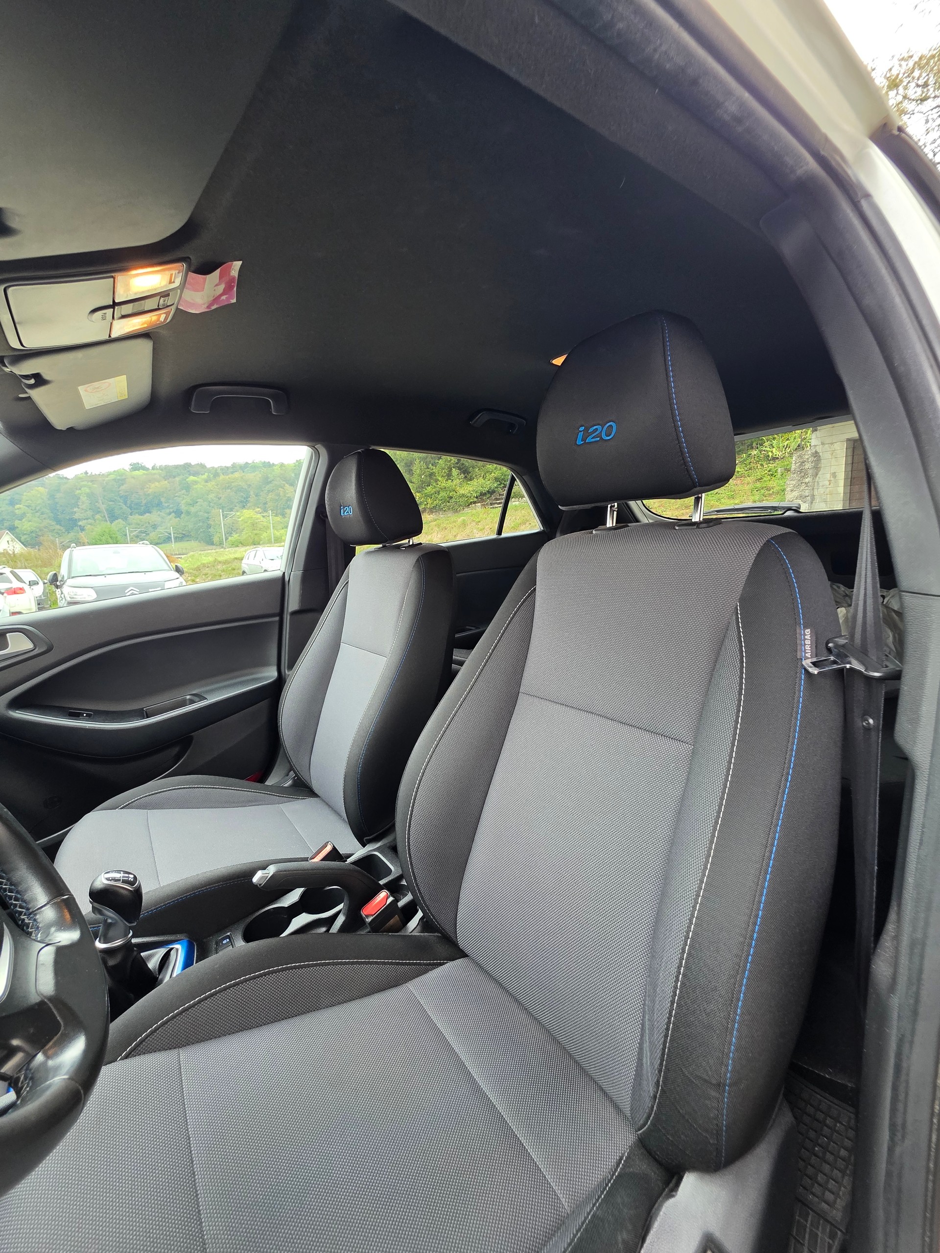 HYUNDAI i20 1.0 T-GDi Amplia-image-10