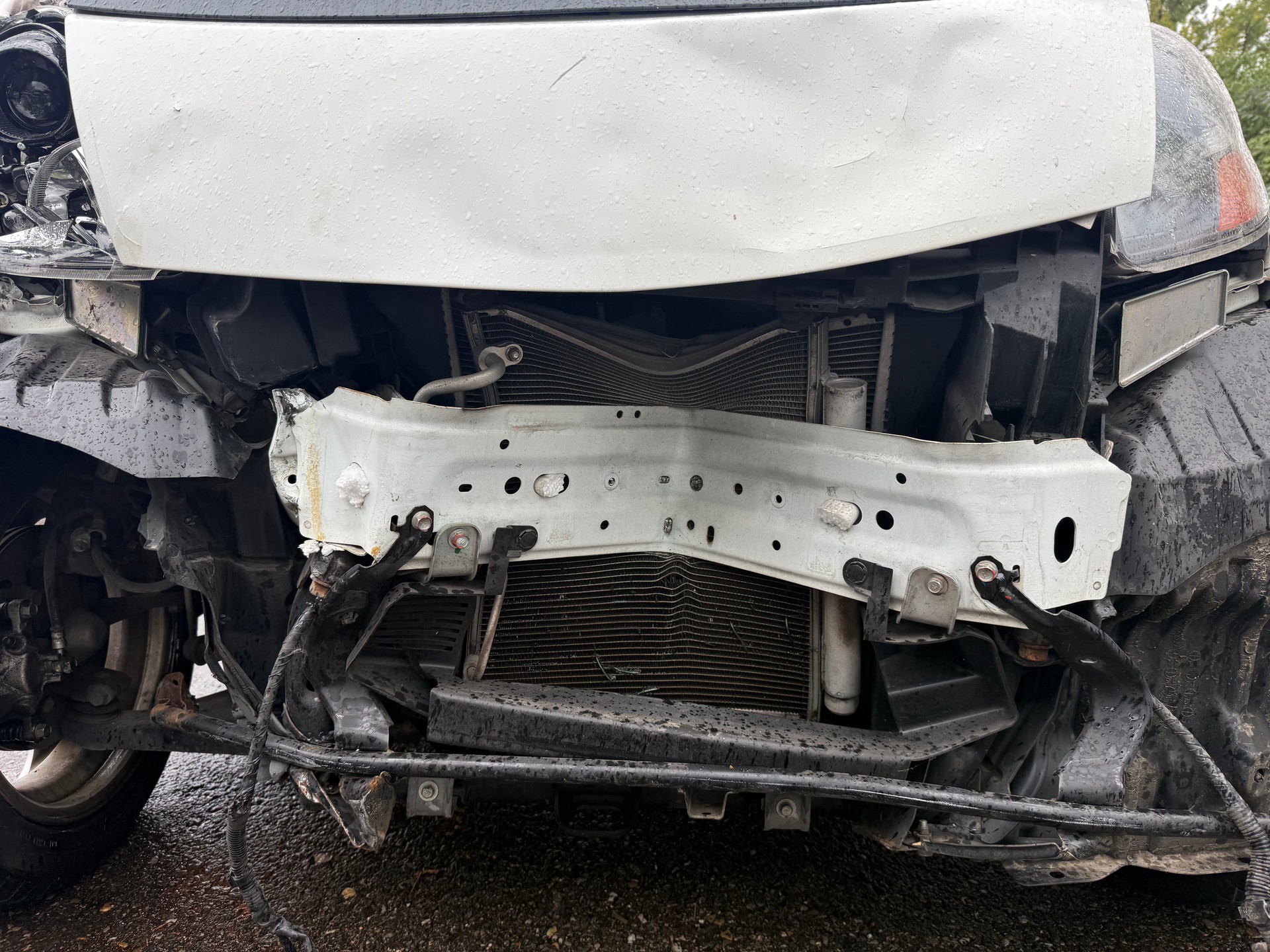 MITSUBISHI i MiEV-image-2
