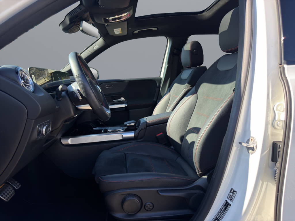 MERCEDES-BENZ GLB 220 d AMG Line 4matic-image-7