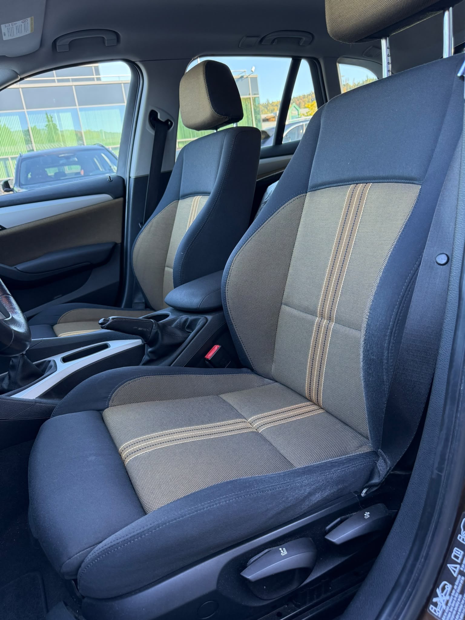 BMW X1 xDrive 20d-image-7