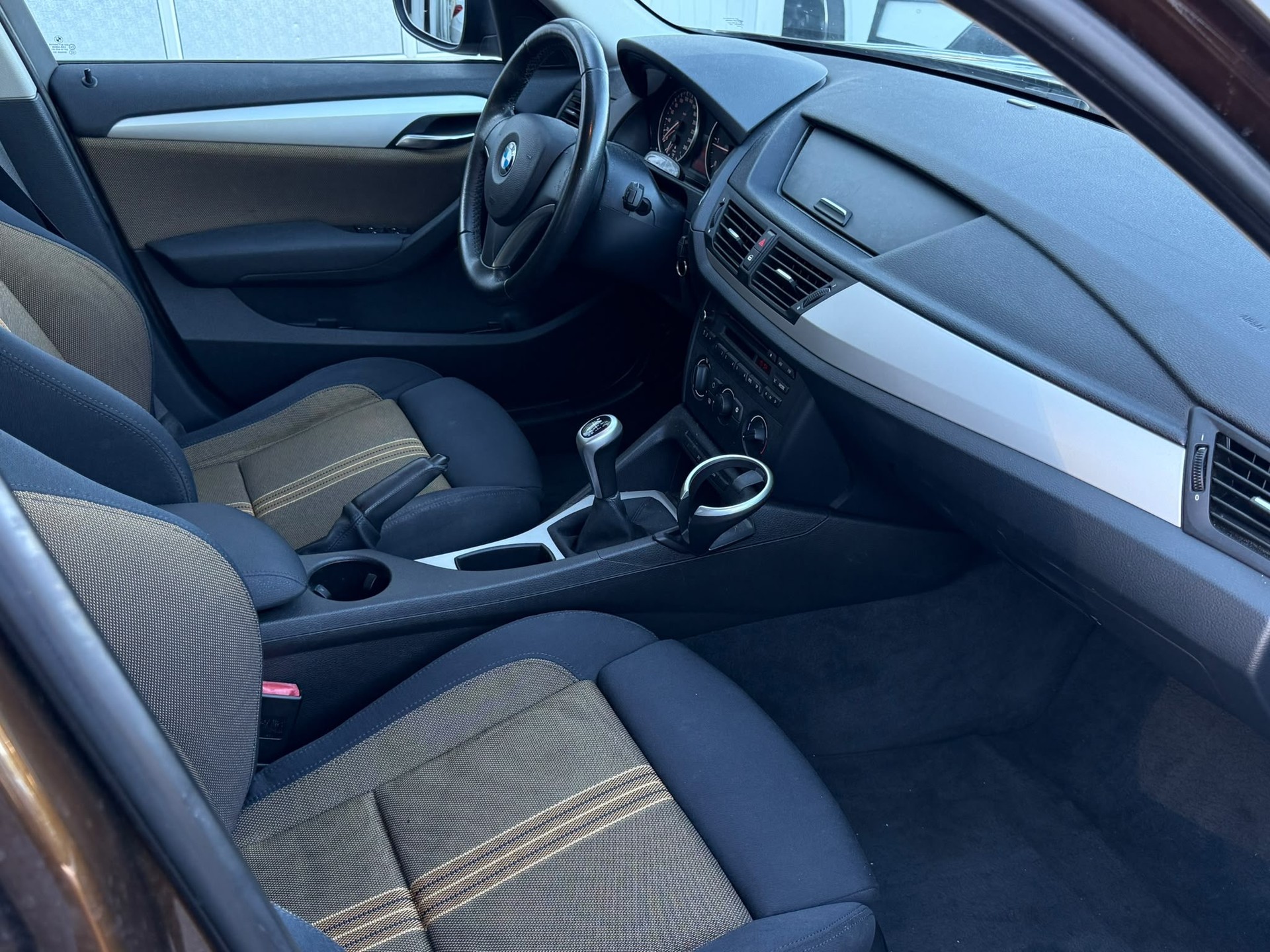 BMW X1 xDrive 20d-image-6