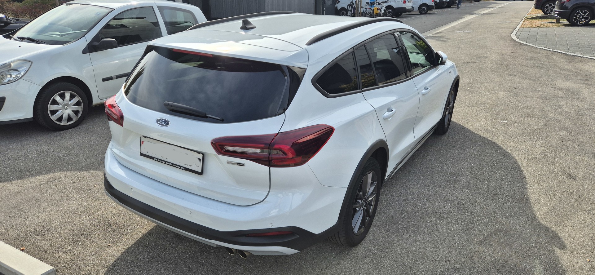 FORD 1.0i EcoB Hybrid 125 Active X-image-3
