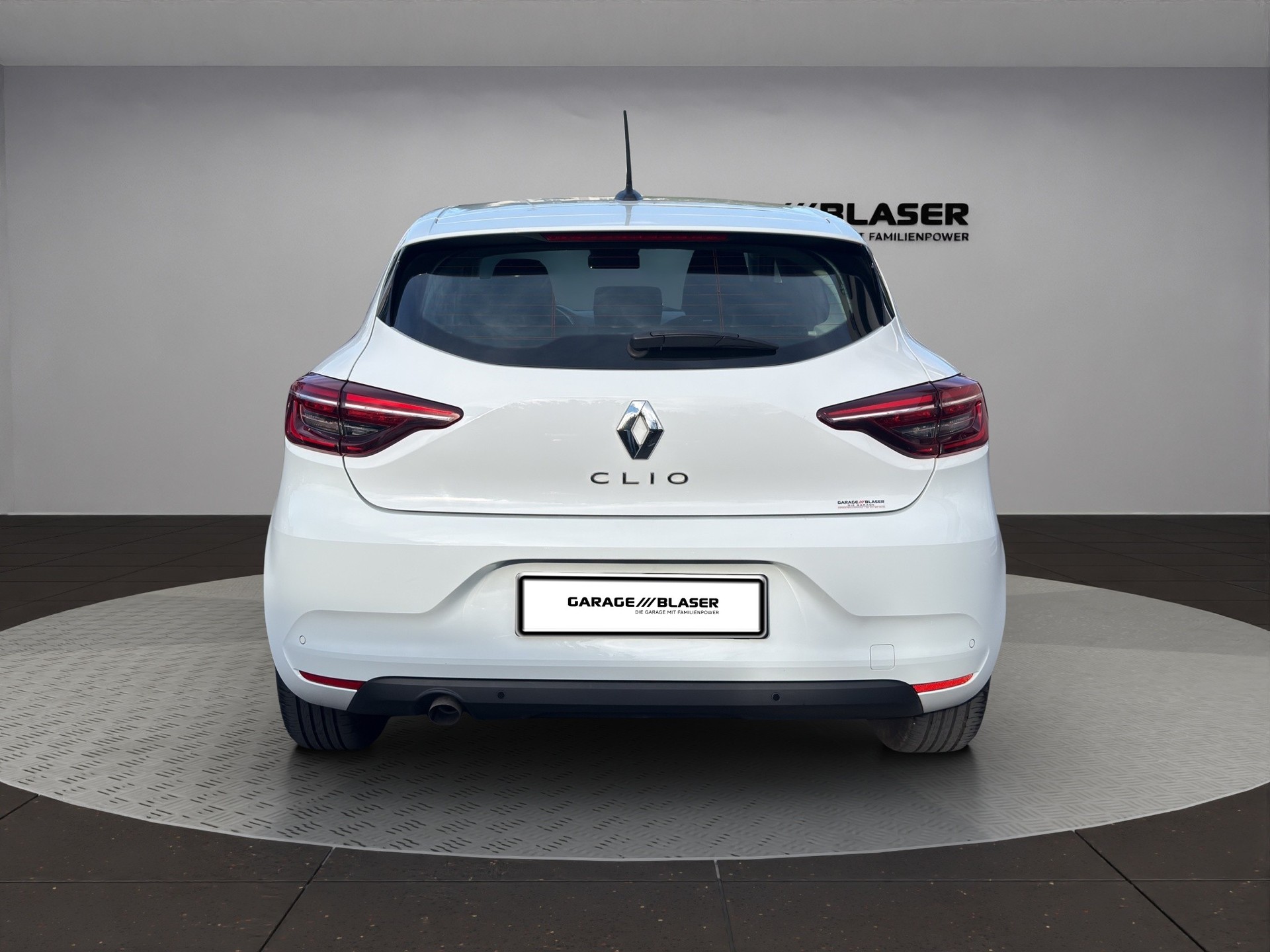 RENAULT Clio 1.0 Zen-image-3