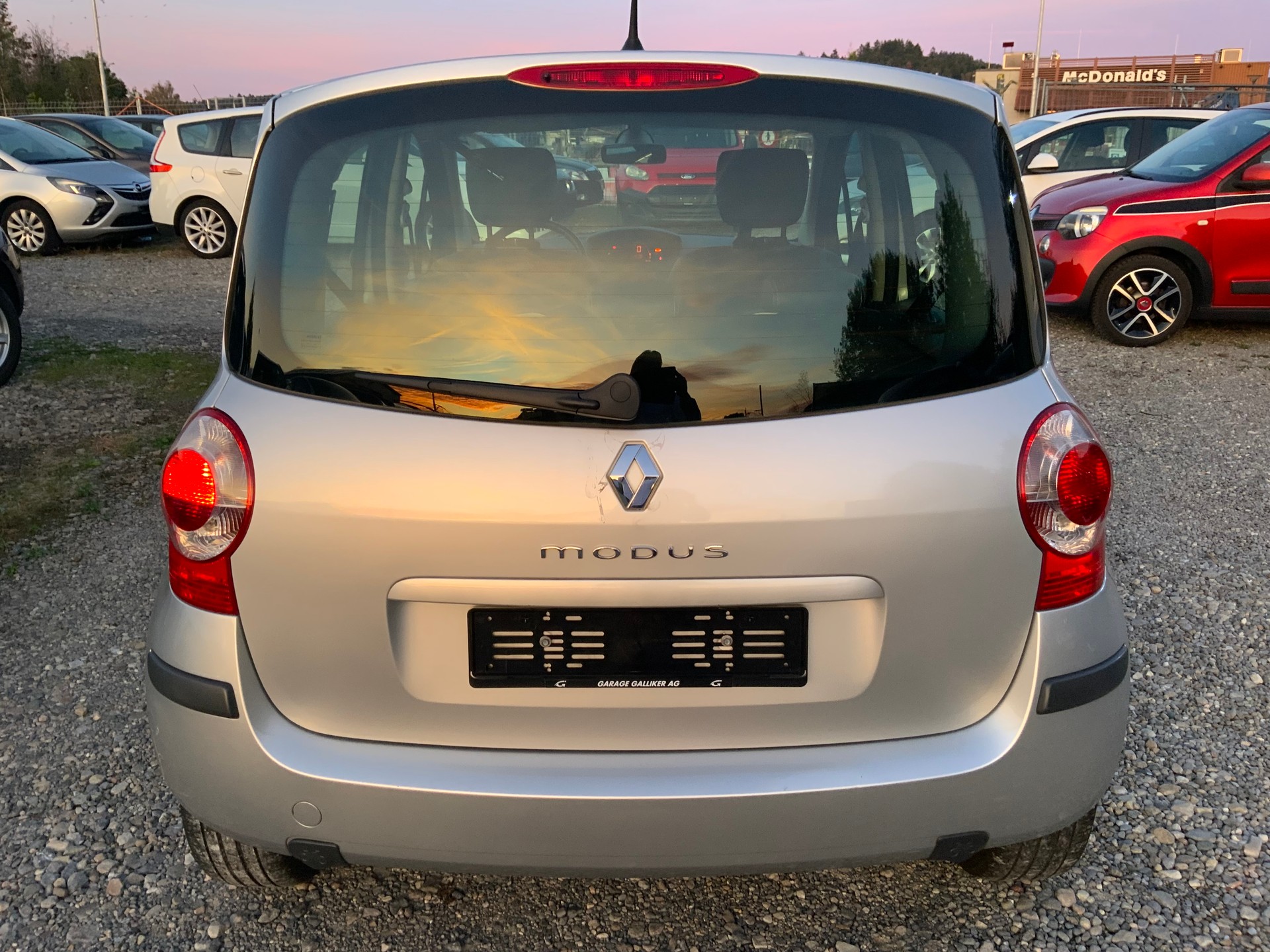 RENAULT Modus 1.6 16V Dynamique-image-5