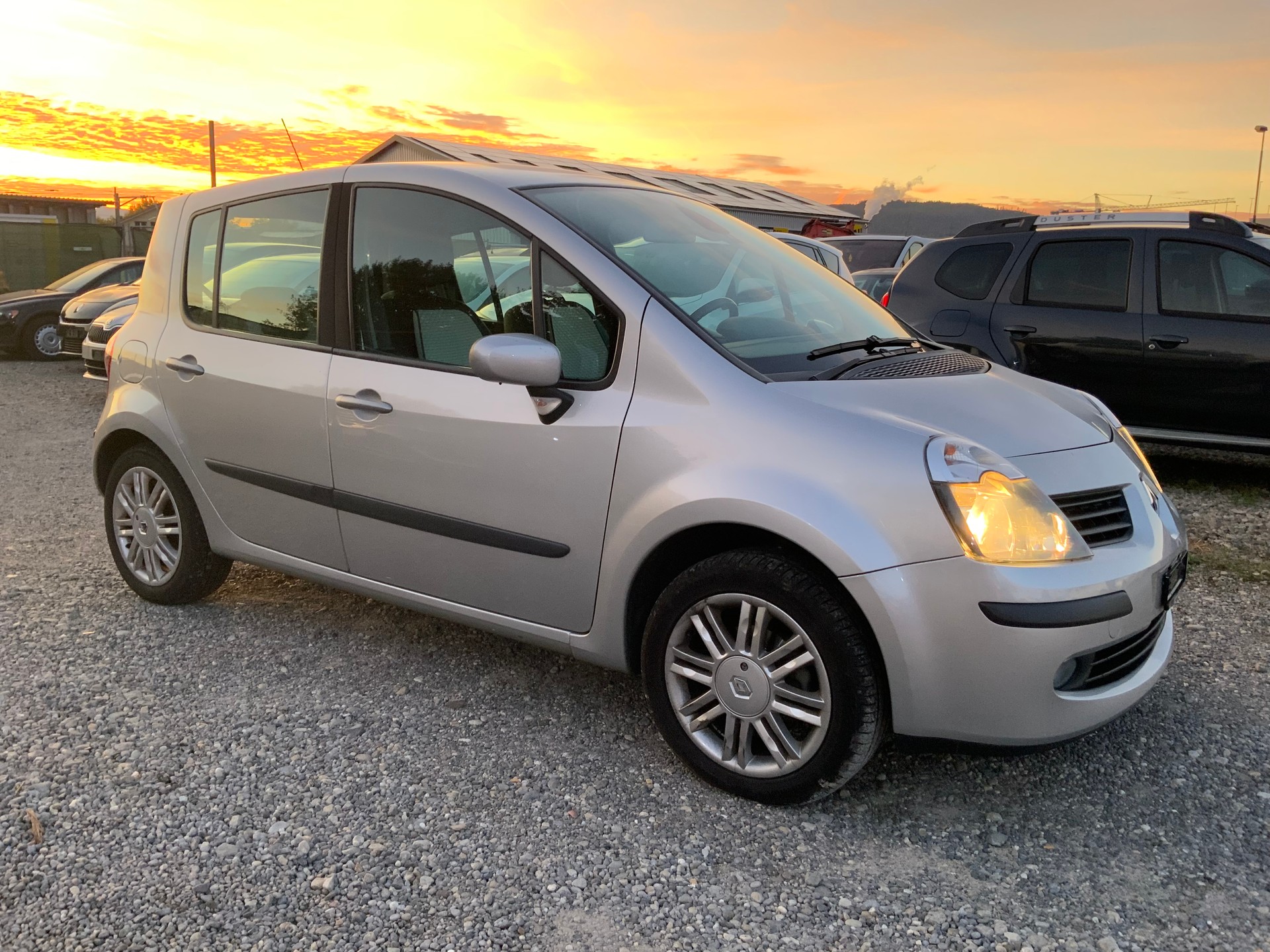RENAULT Modus 1.6 16V Dynamique-image-2