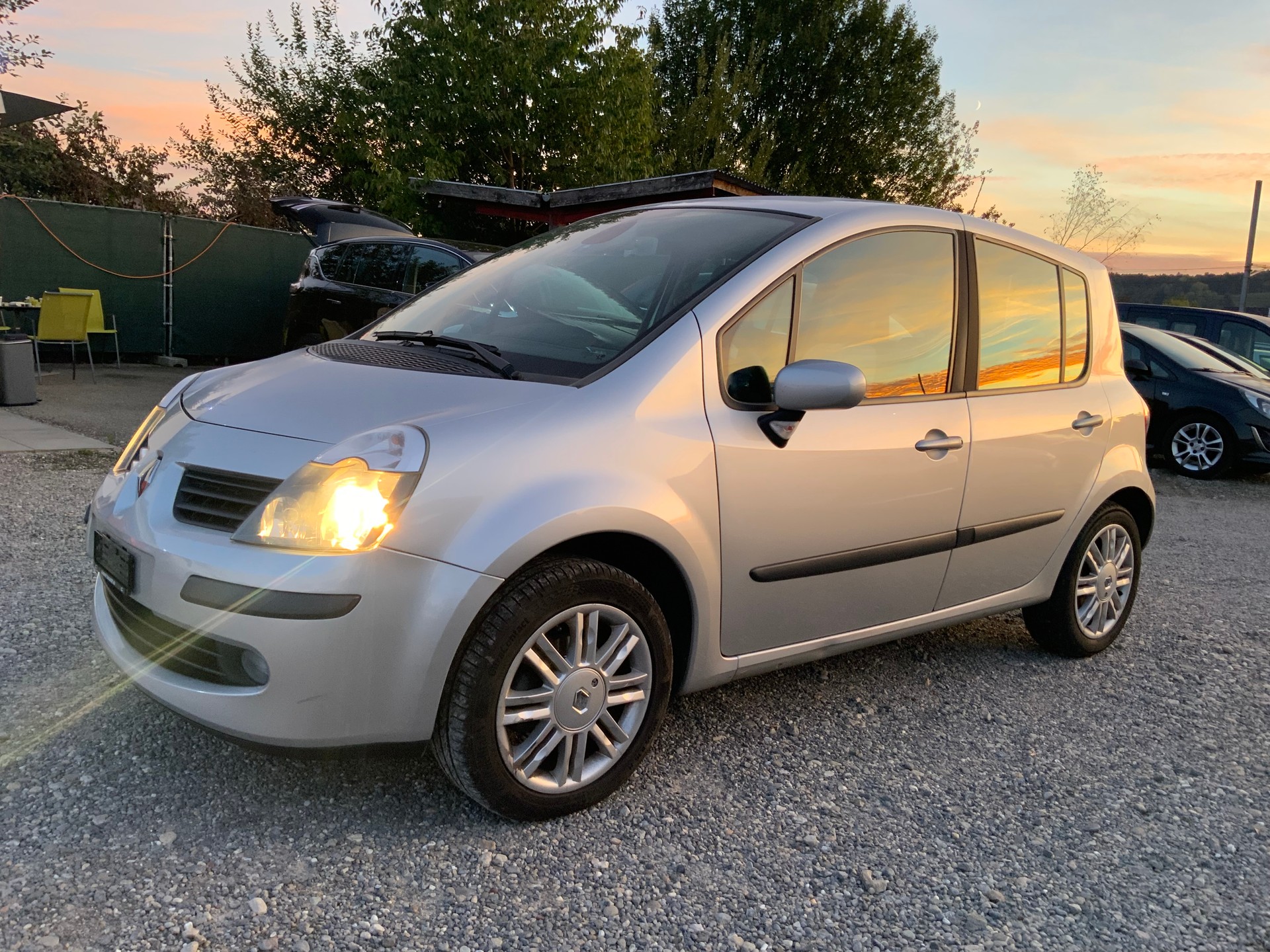 RENAULT Modus 1.6 16V Dynamique-image-1