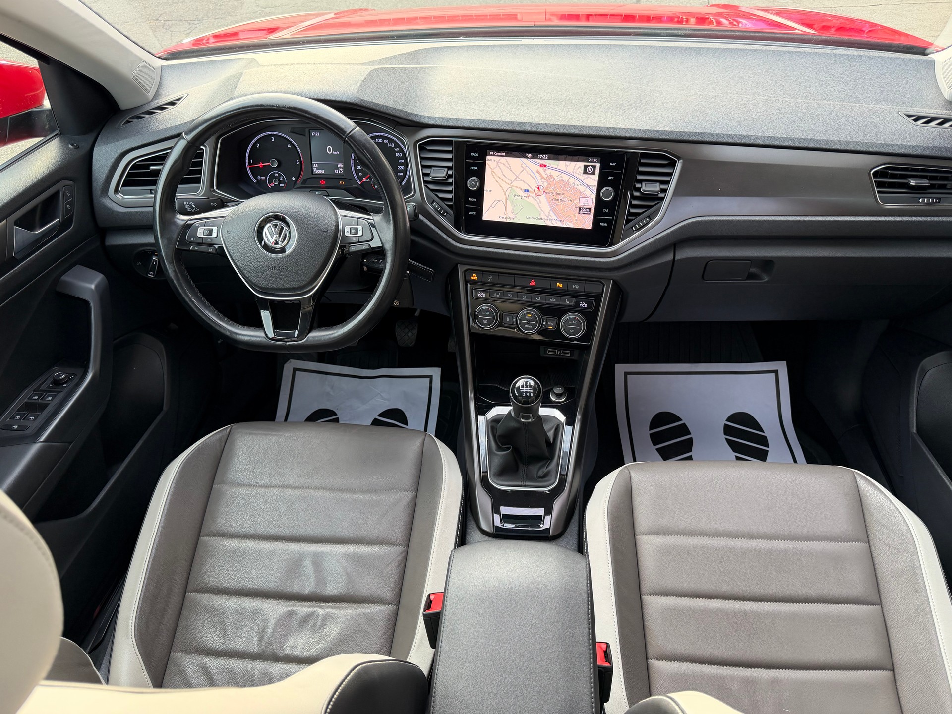 VW T-Roc 1.6 TDI SCR Advance-image-8