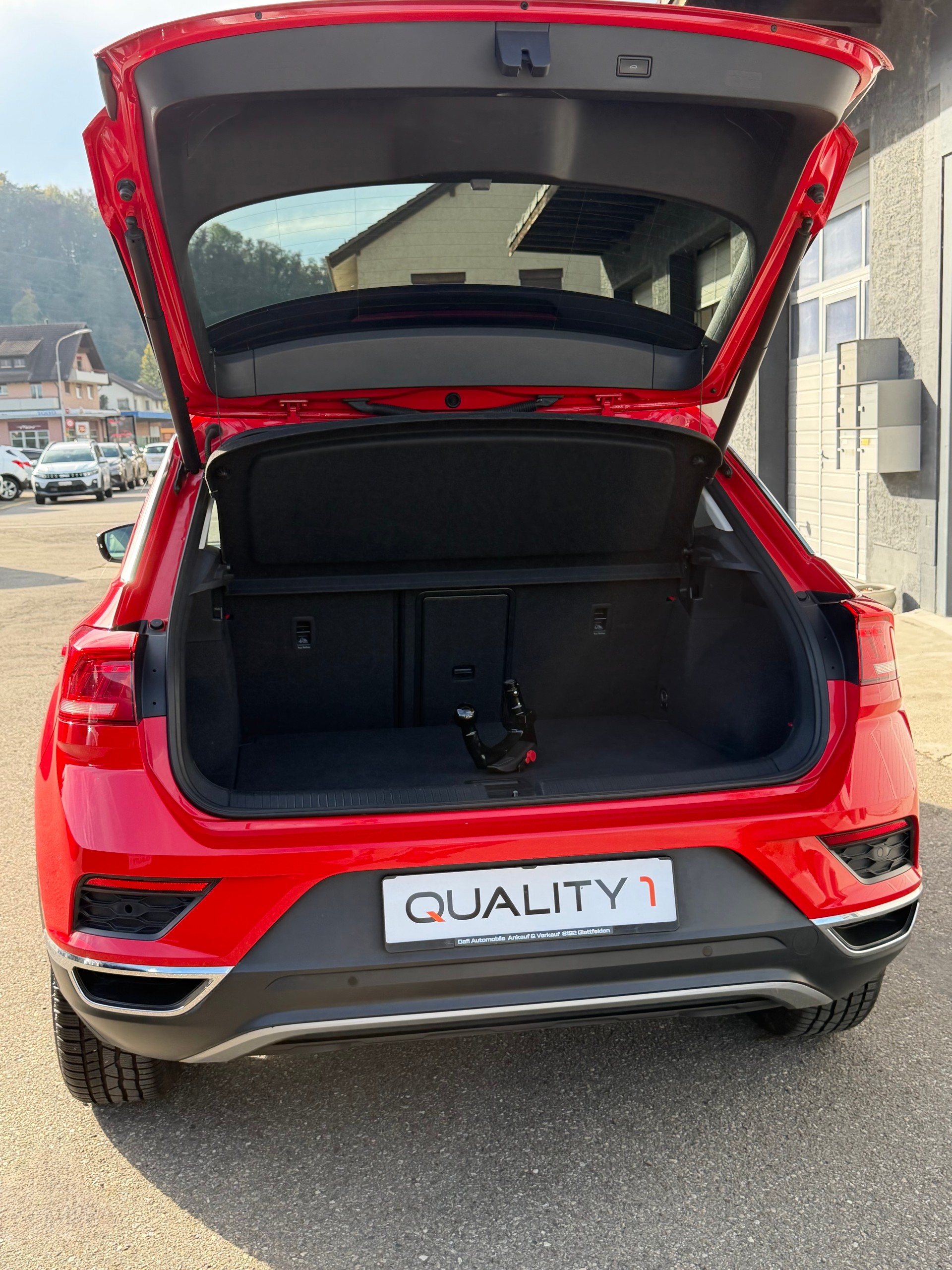 VW T-Roc 1.6 TDI SCR Advance-image-5