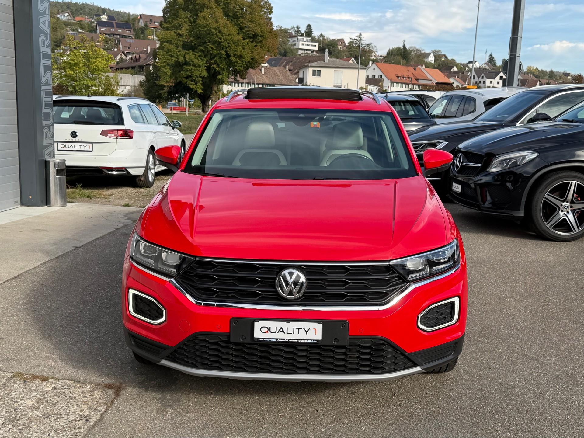 VW T-Roc 1.6 TDI SCR Advance-image-1