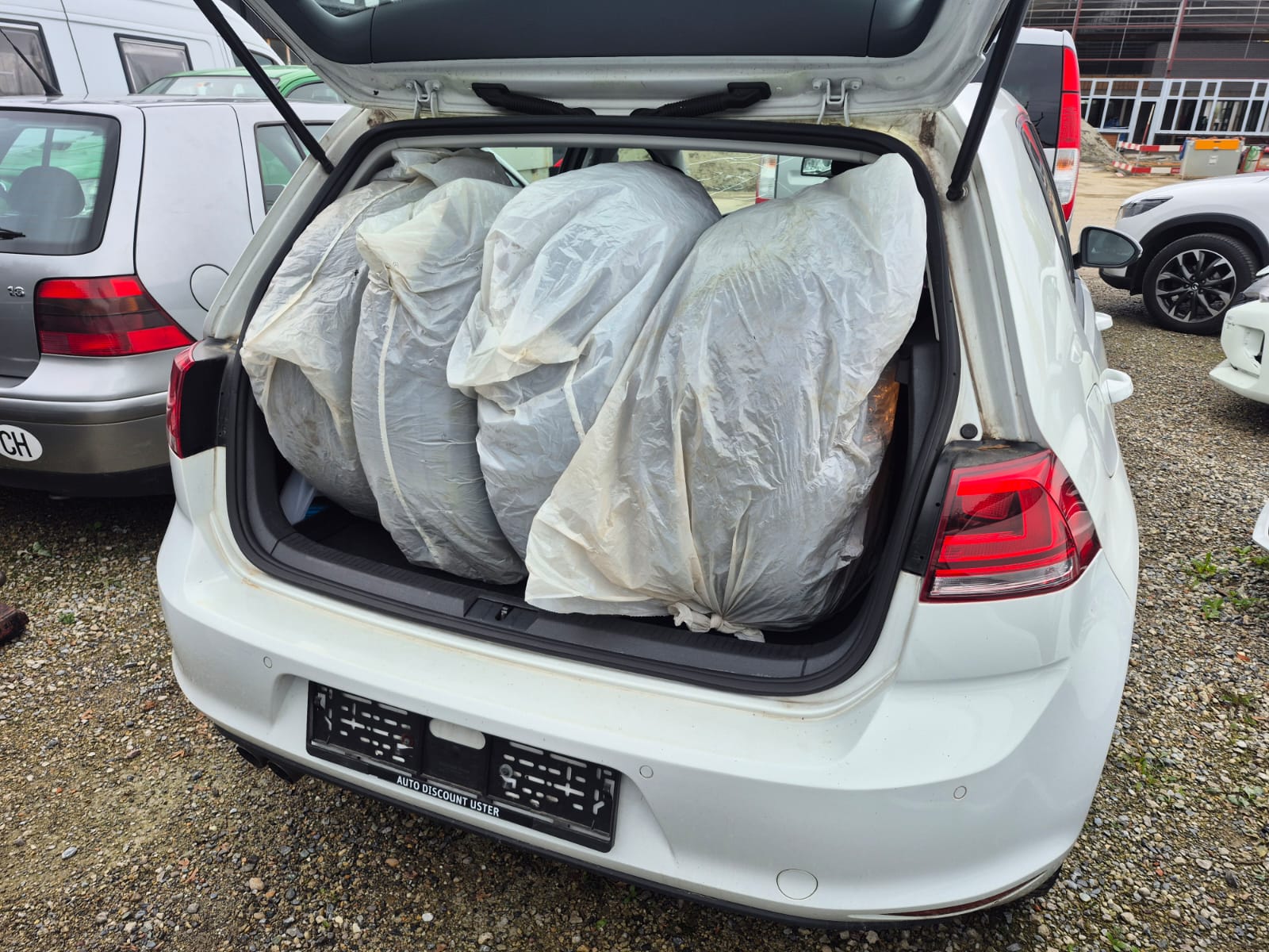 VW Golf 2.0 TDI Comfortline-image-8