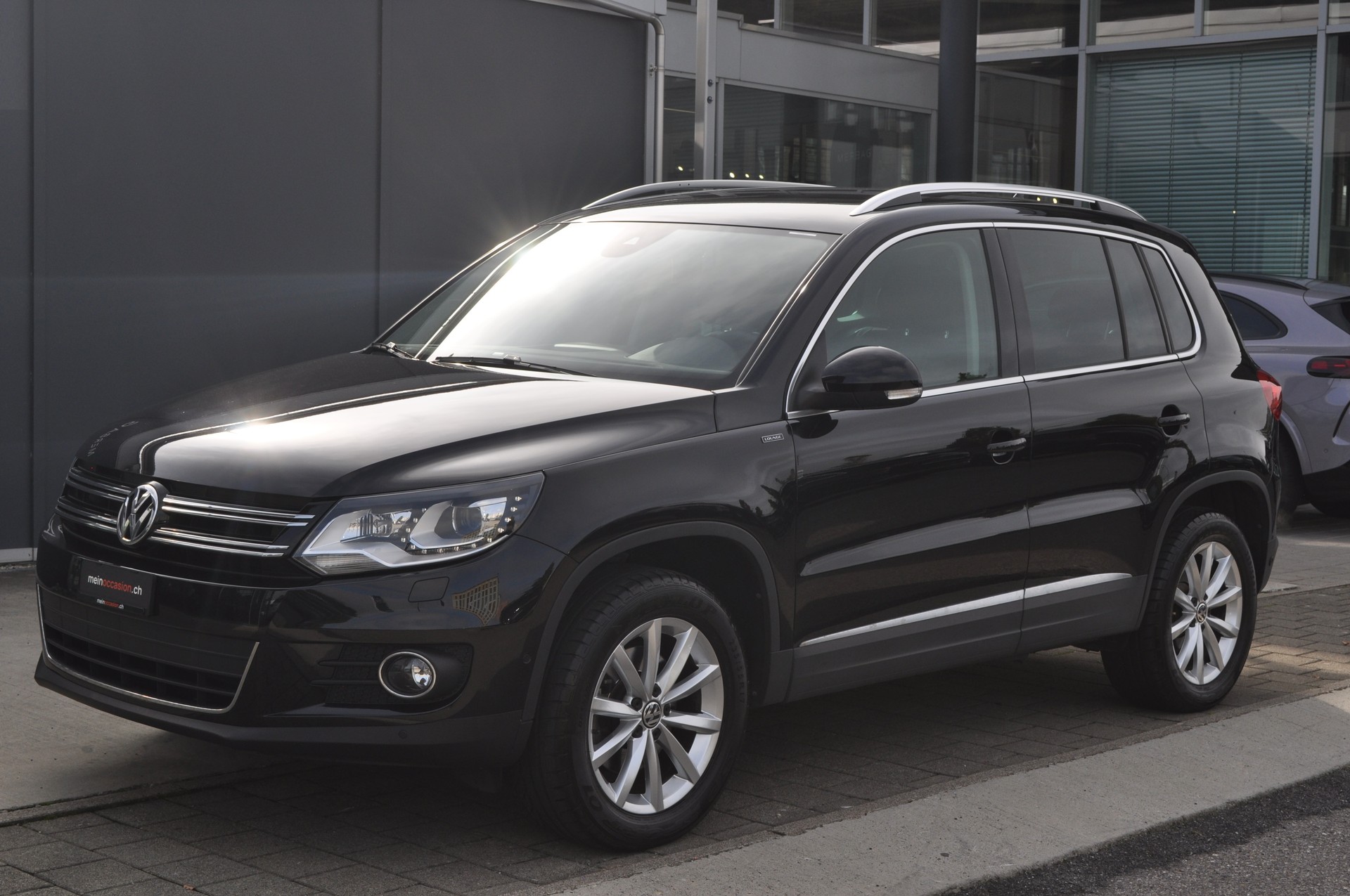 VW Tiguan 2.0TDI Lounge 4M-image-1