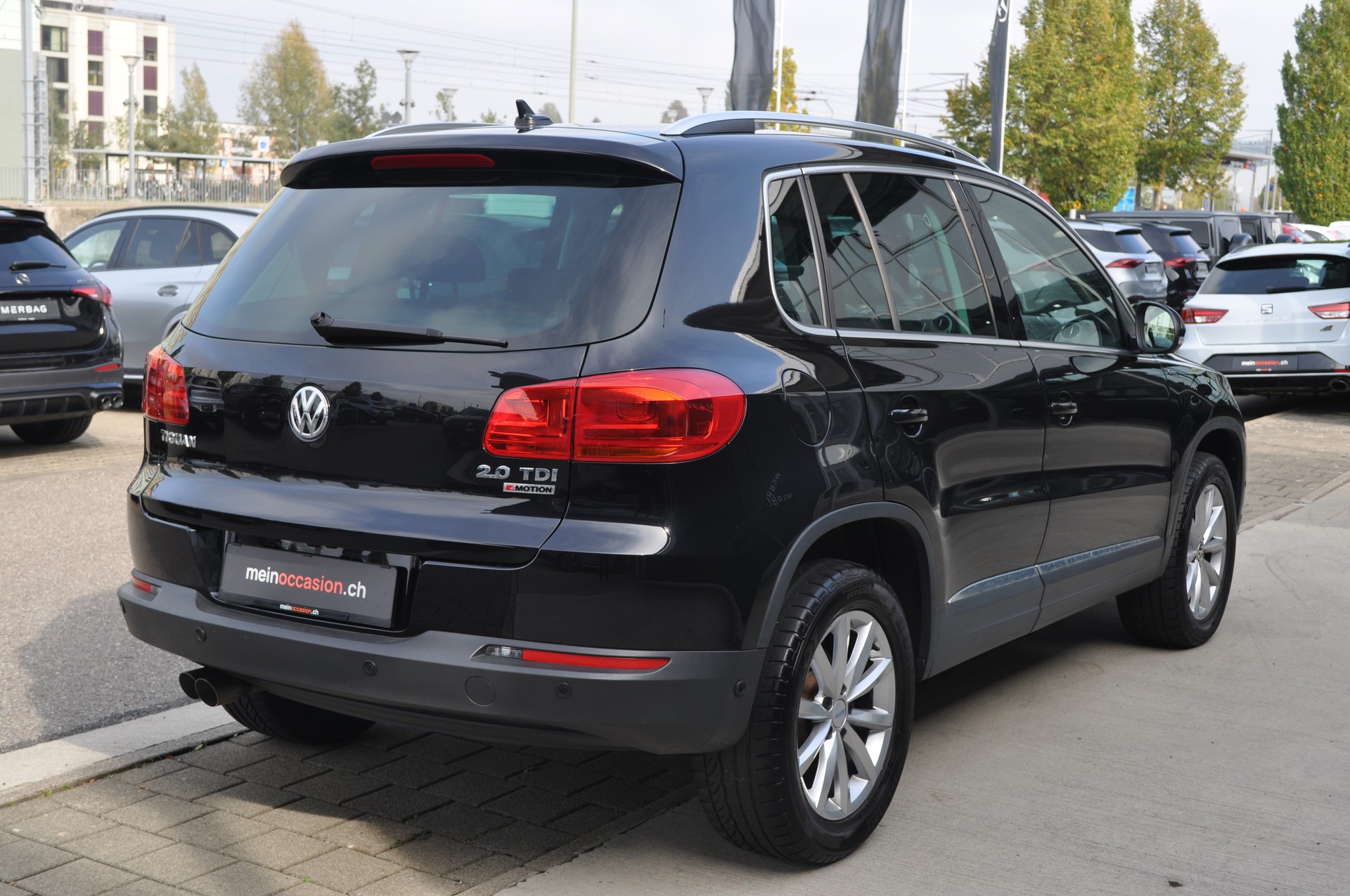 VW Tiguan 2.0TDI Lounge 4M-image-5