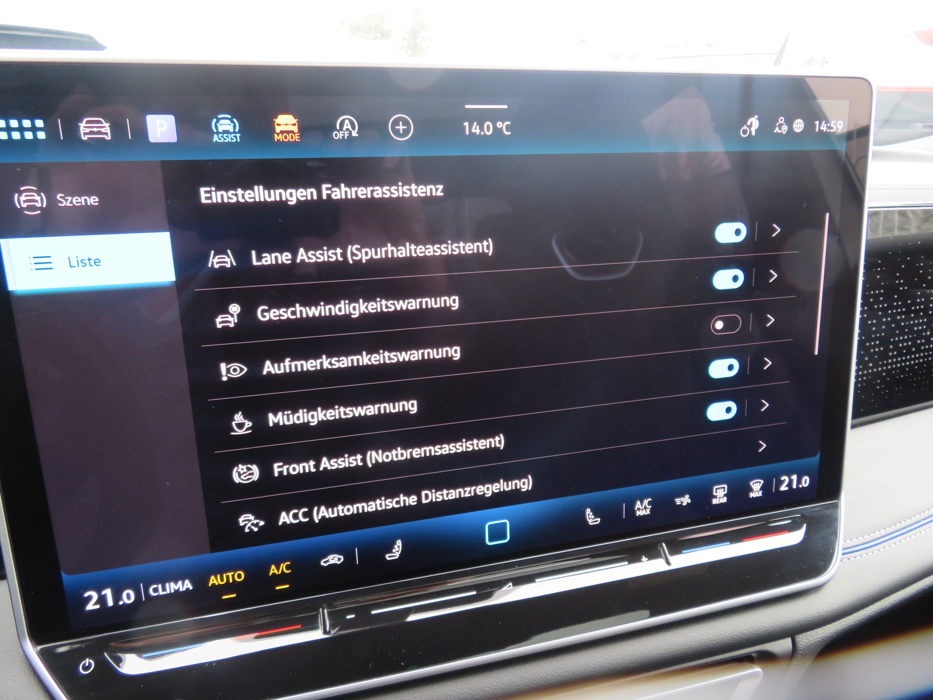 VW Tiguan 2.0 TSI DSG R-Line 4Motion-image-9
