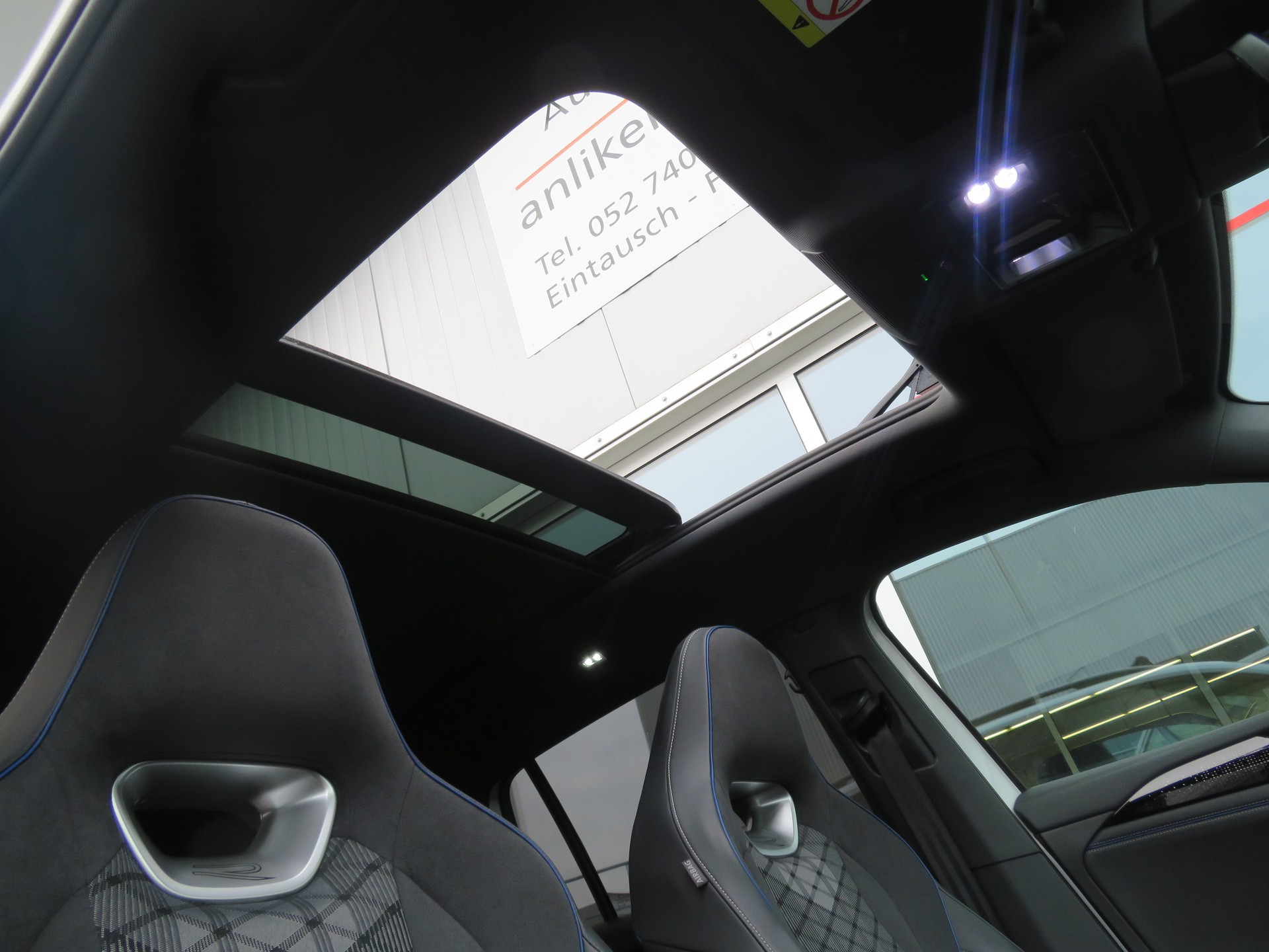 VW Tiguan 2.0 TSI DSG R-Line 4Motion-image-15
