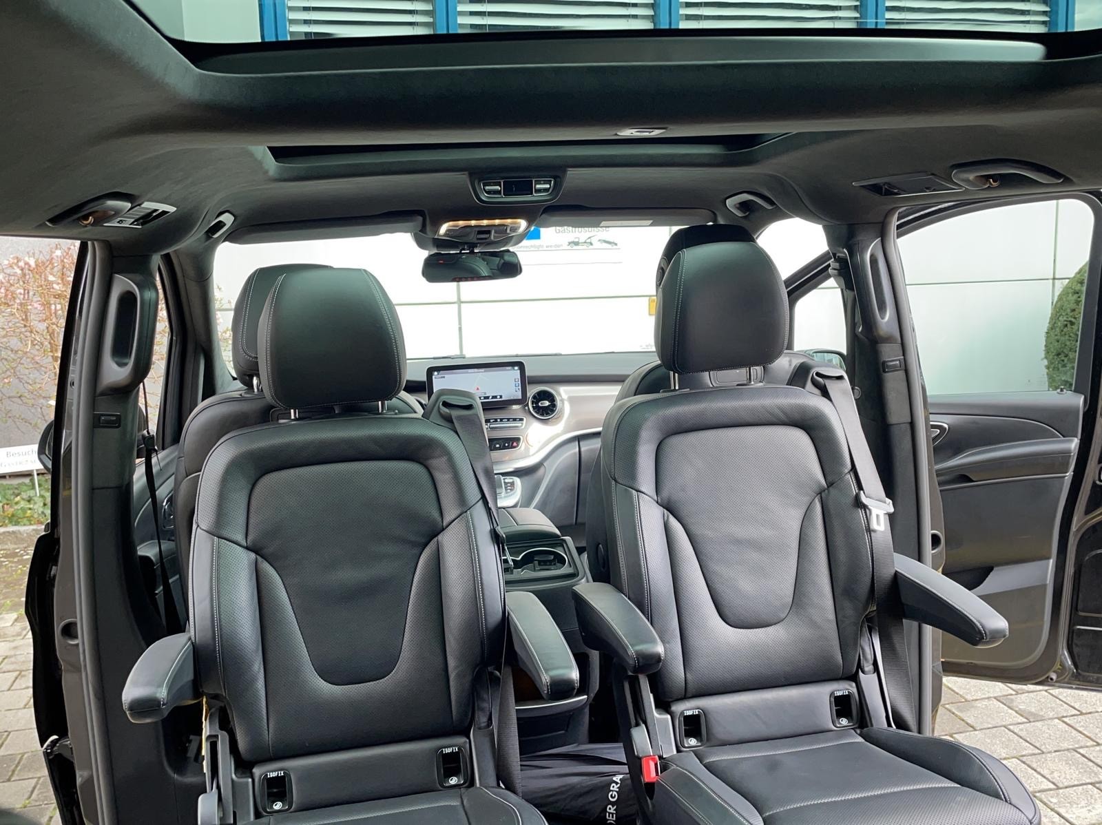 MERCEDES-BENZ V 300 d lang 4Matic 9G-Tronic-image-11
