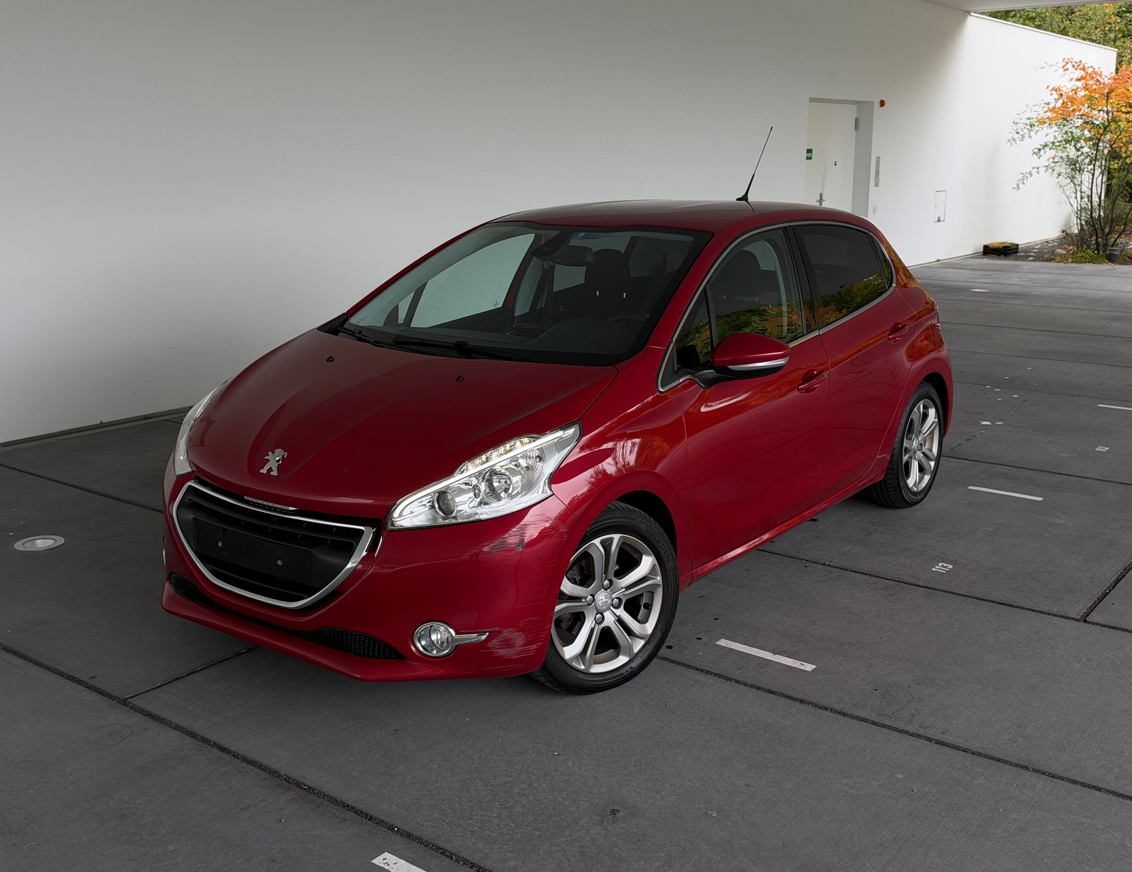 Car photo