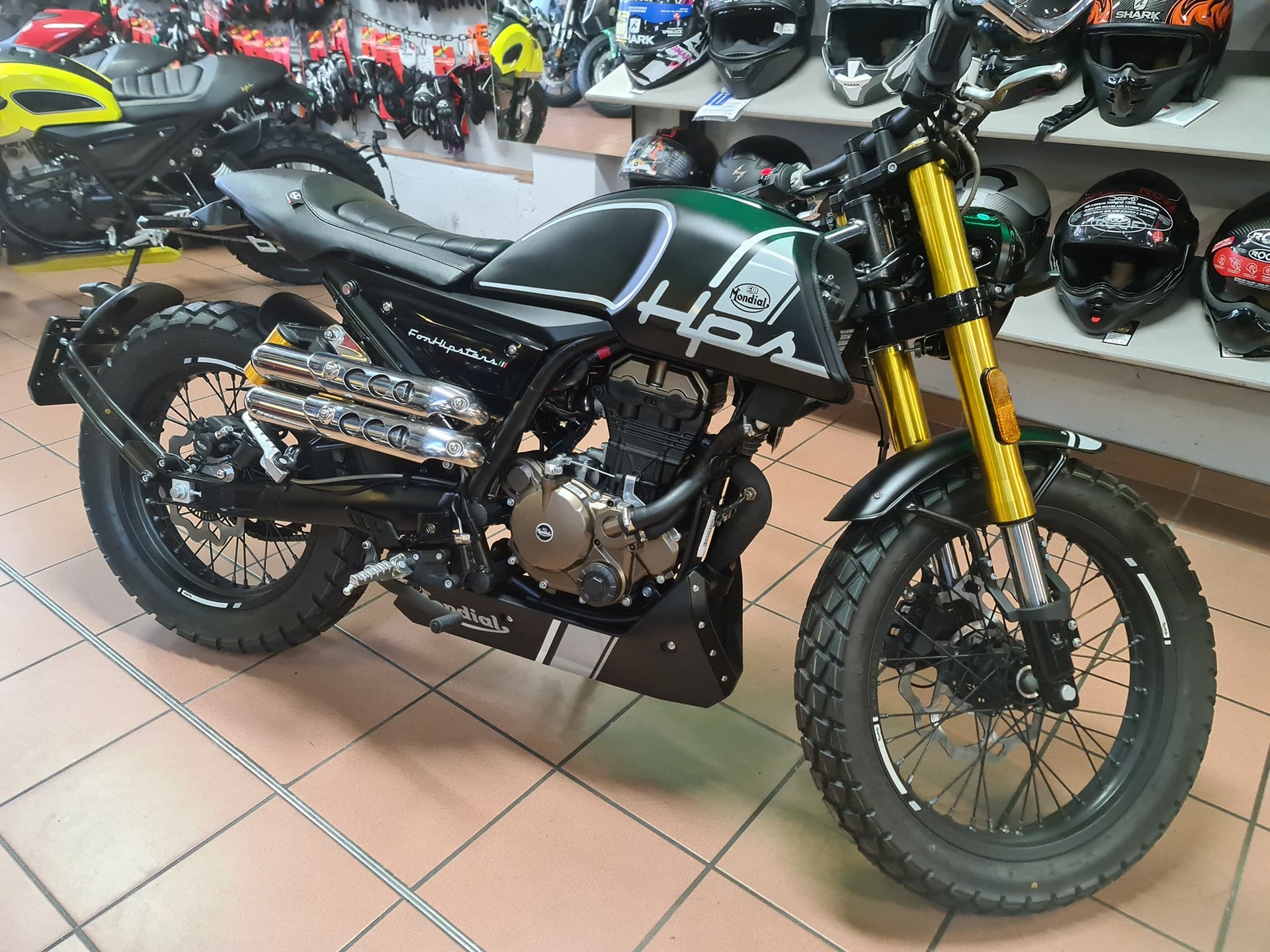 MONDIAL HPS 125