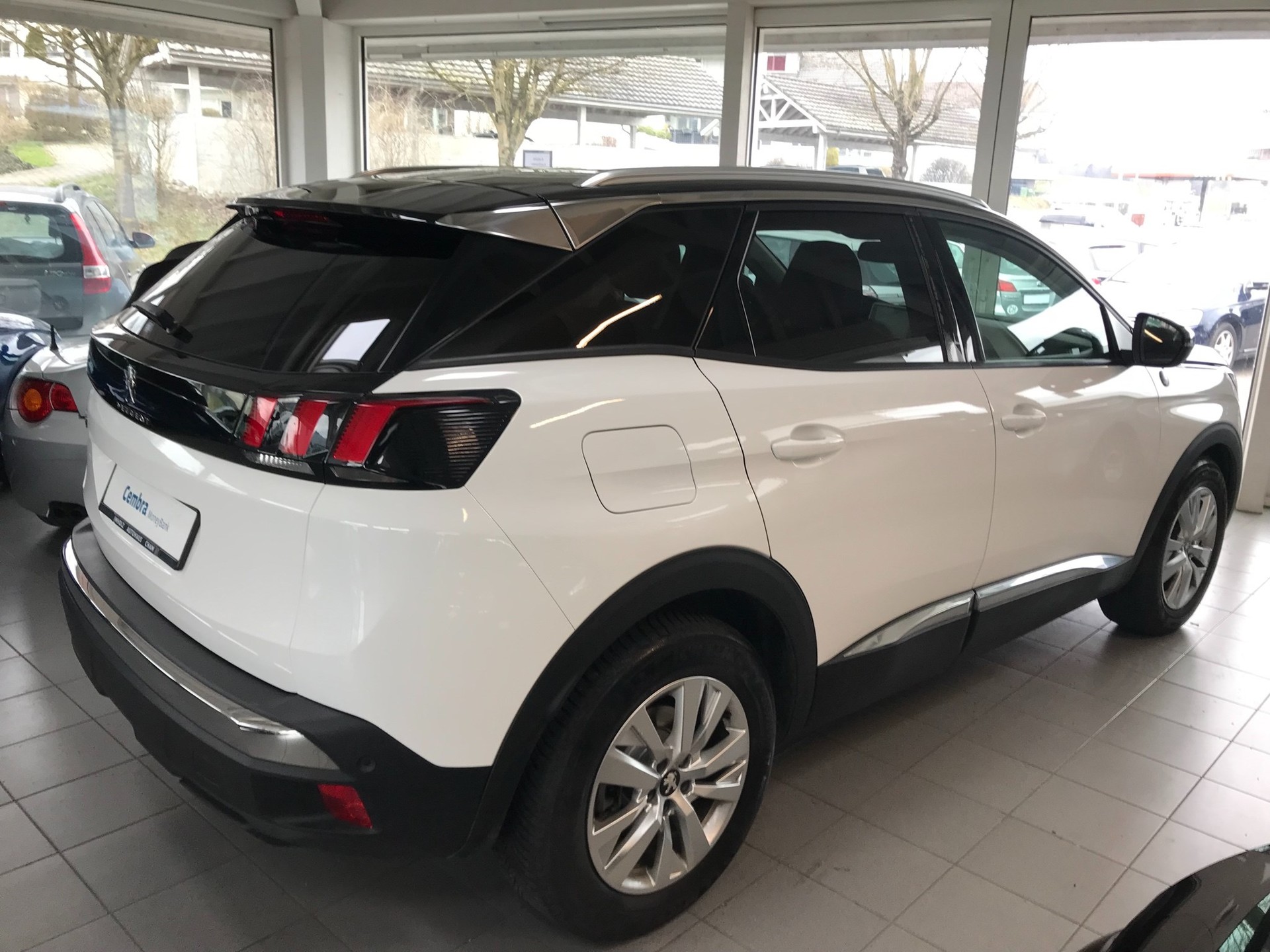 PEUGEOT 3008 1.6 THP Crossway EAT-image-5