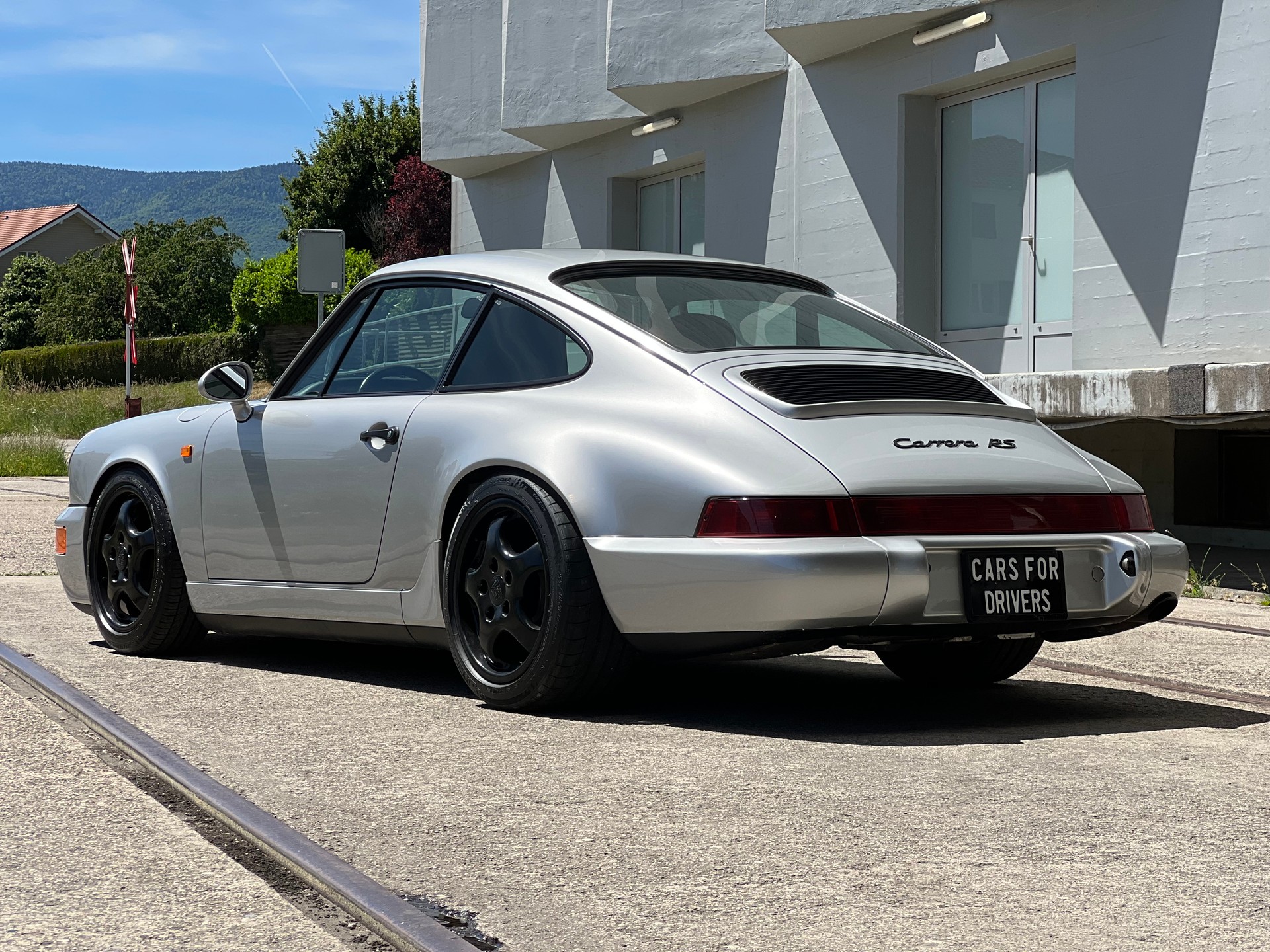 PORSCHE 911 Carrera 2 RS-image-2