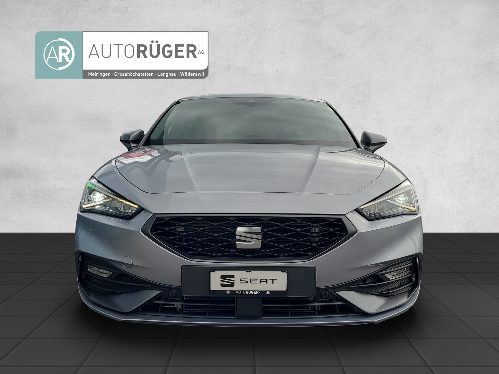 SEAT Leon 1.4 eHybrid pHEV DSG Move FR-image-1