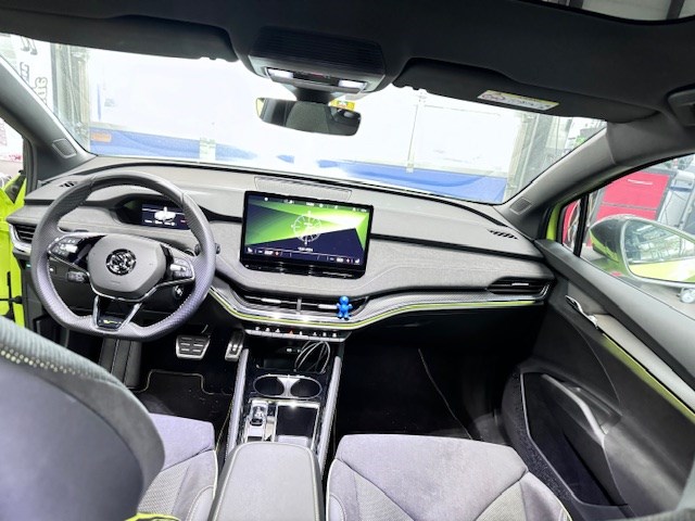 SKODA Enyaq Coupé RS iV 80 4x4-image-5
