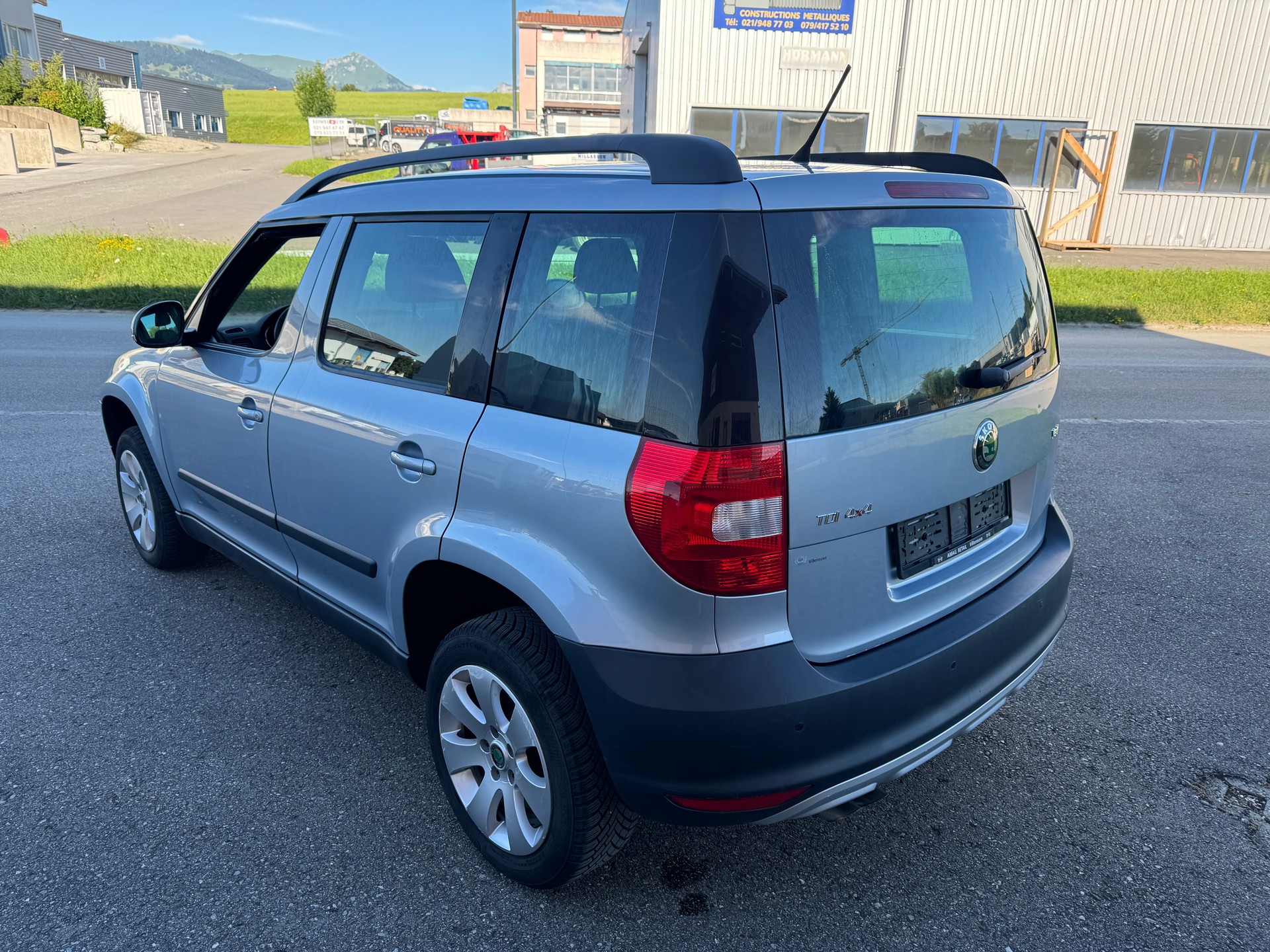 SKODA Yeti 2.0 TDI Ambition 4x4-image-5