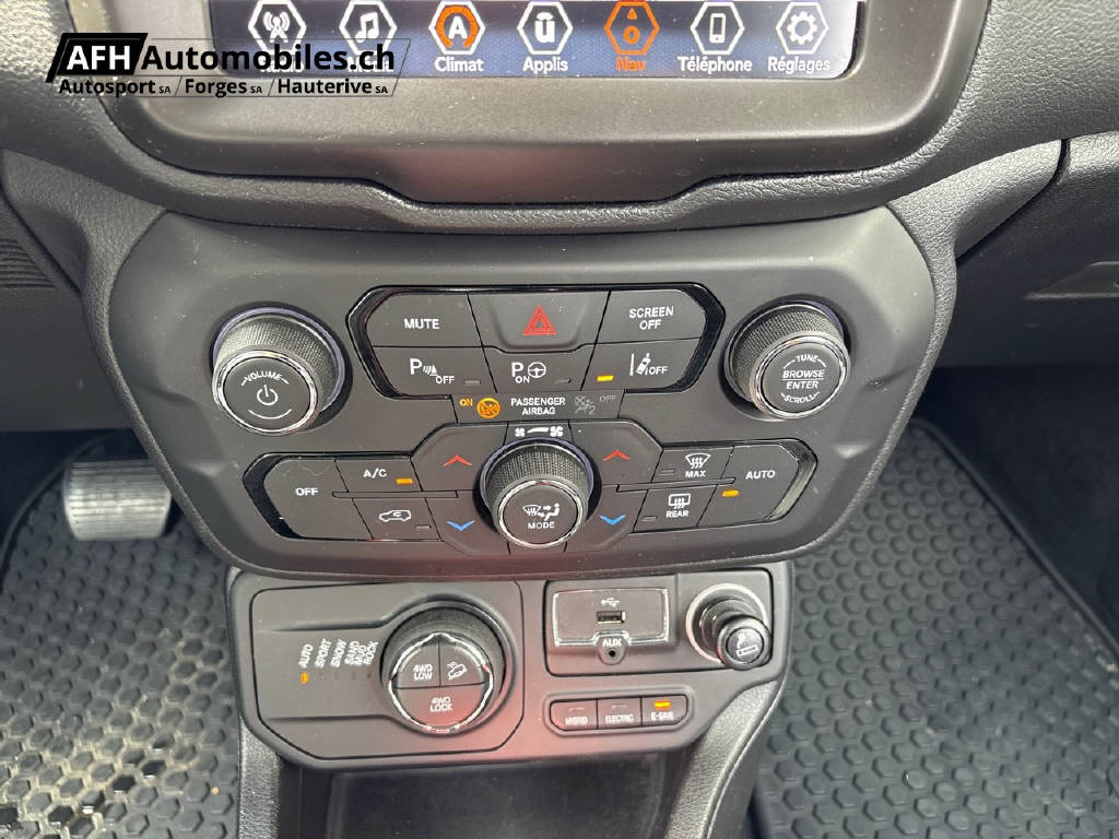 JEEP Renegade 1.3 Trailhawk Plus 4x-image-6