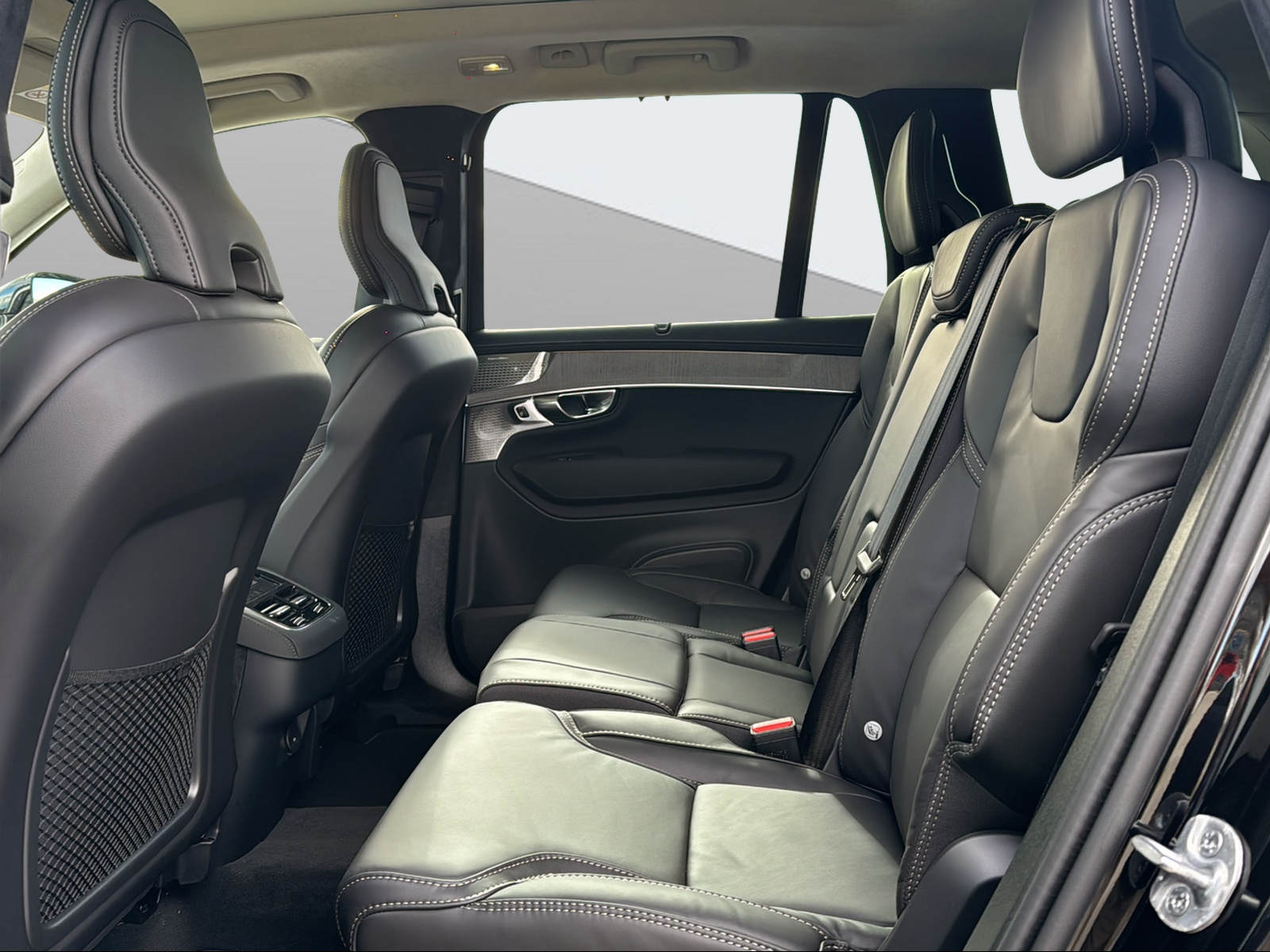 VOLVO XC90 2.0 B5 MH Ultra Bright AWD-image-13
