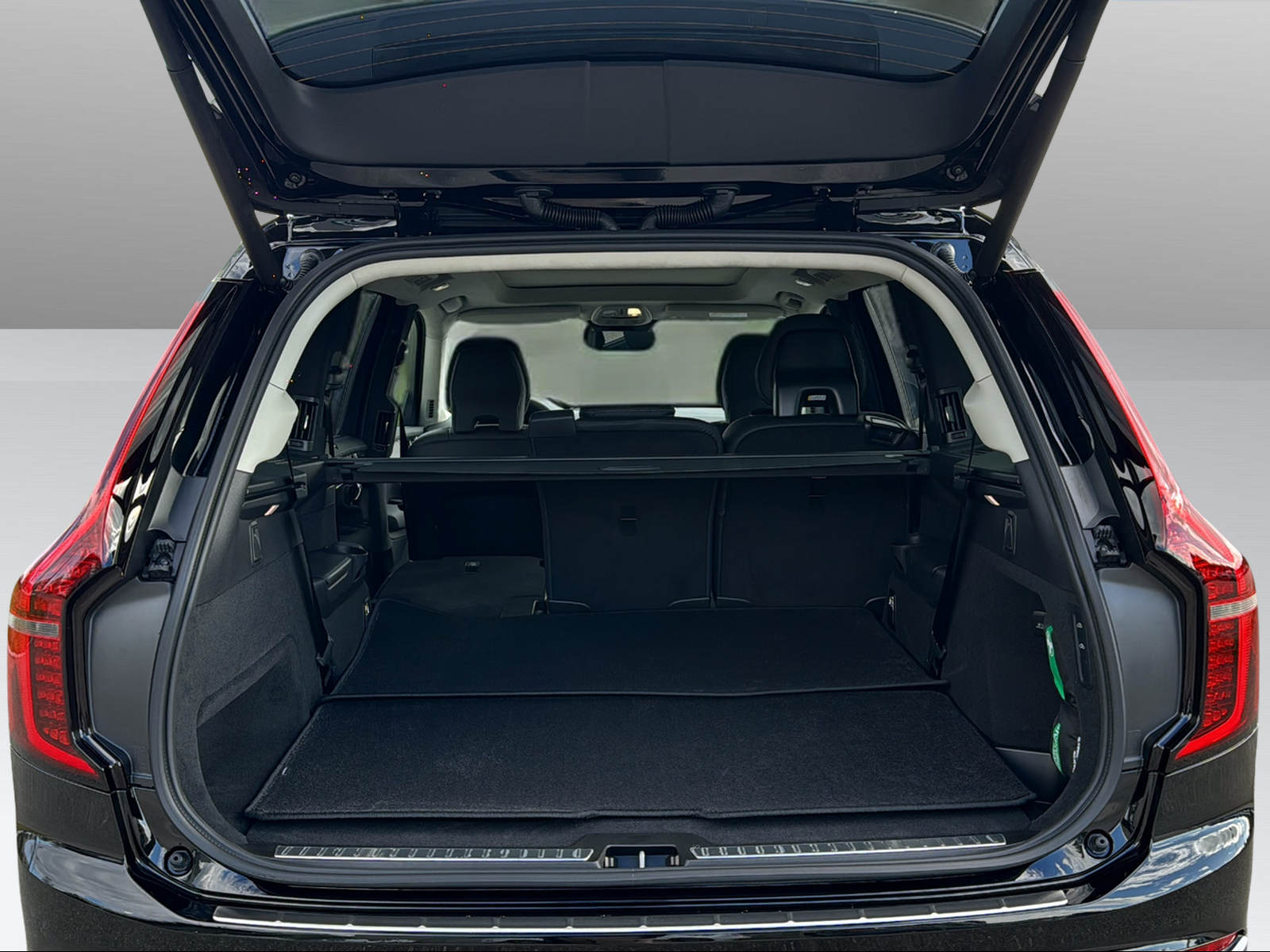 VOLVO XC90 2.0 B5 MH Ultra Bright AWD-image-15