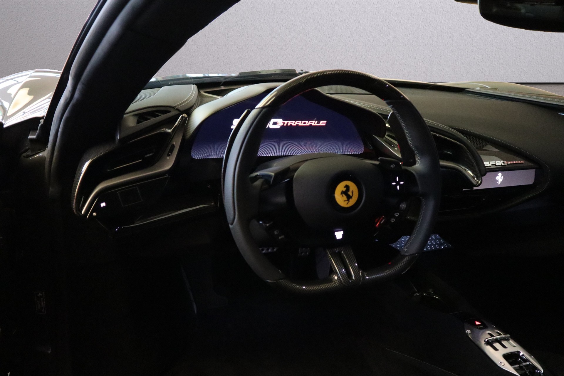 FERRARI SF90 Stradale-image-2