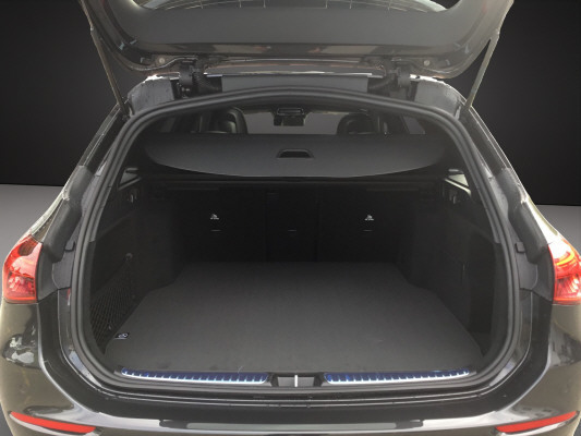 MERCEDES-BENZ C 220 d T 4 Matic-image-11