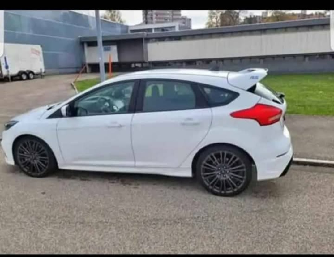 FORD Focus 2.3 EcoBoost RS AWD-image-0
