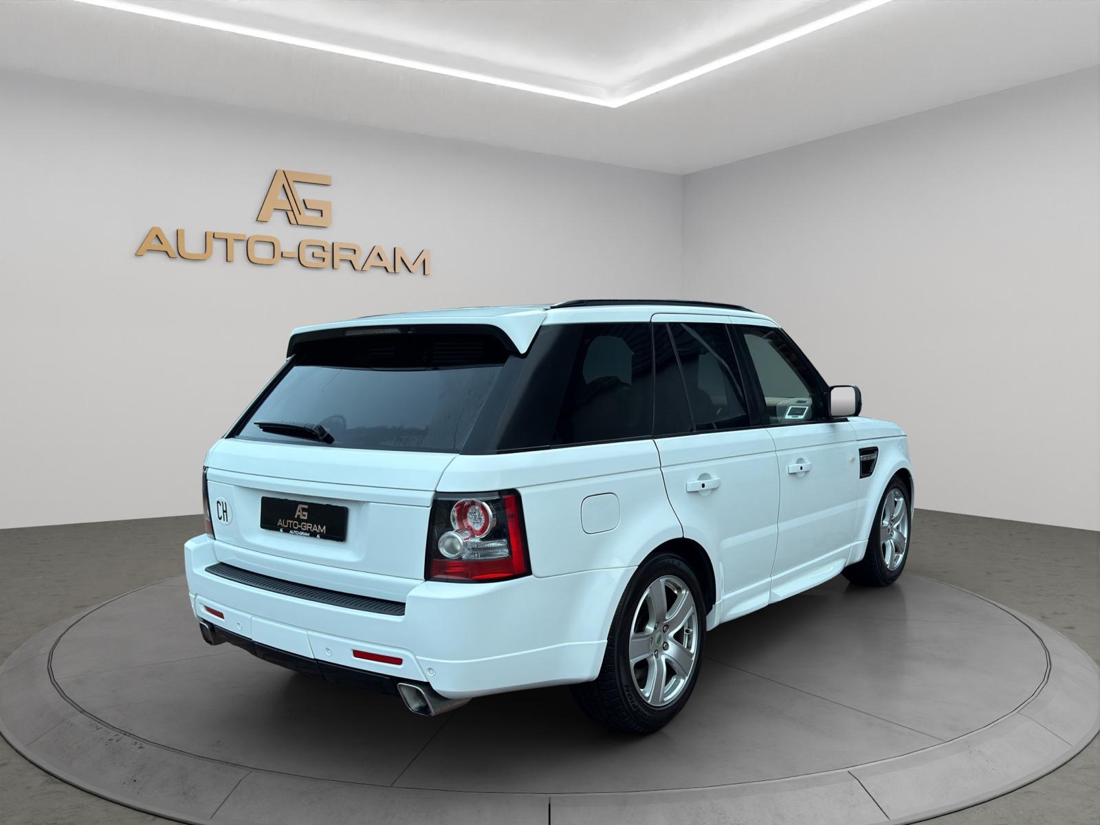 LAND ROVER Range Rover Sport 3.0 TDV6 HSE Automatic-image-4