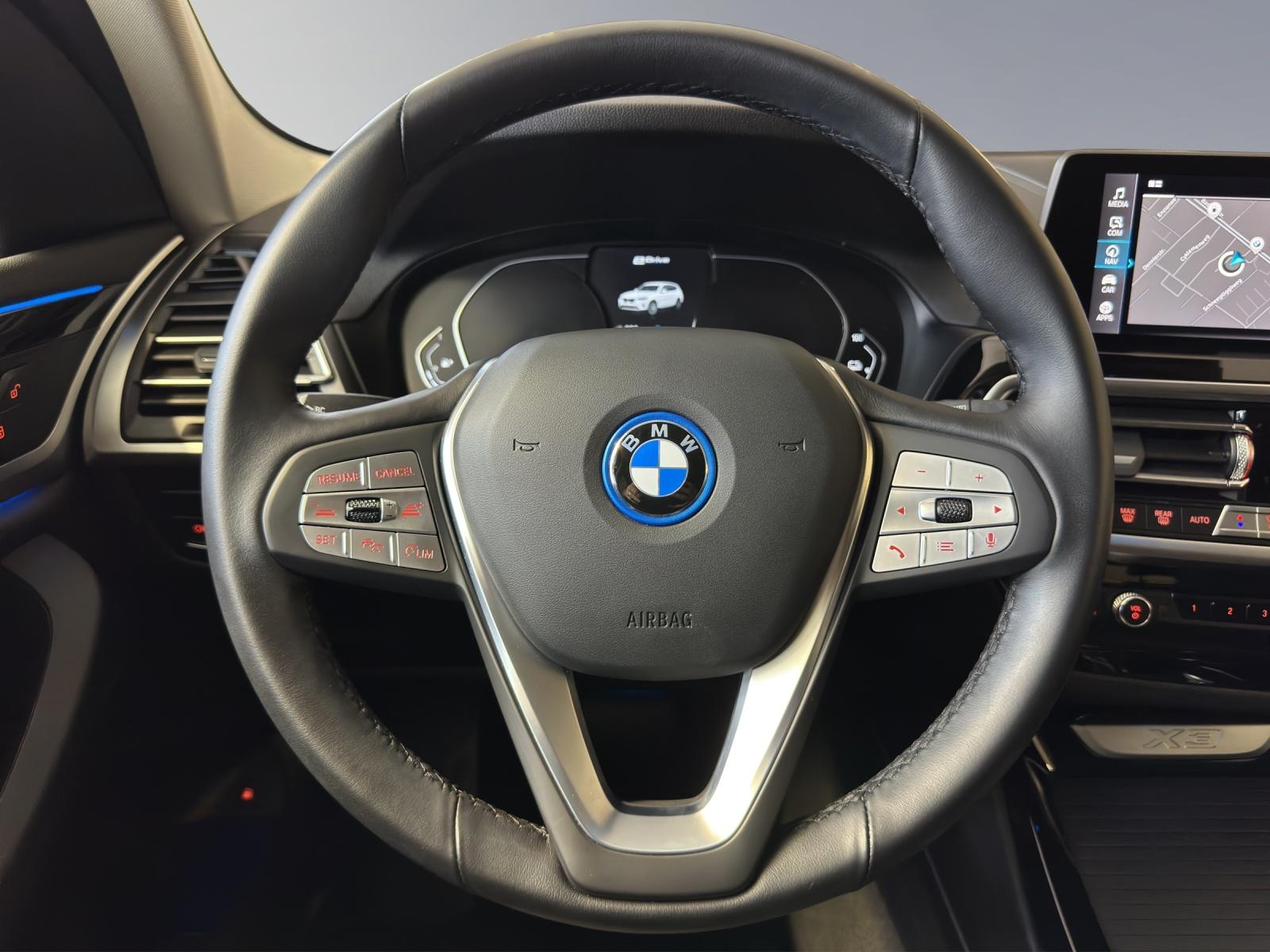 BMW X3 30e xDrive-image-9