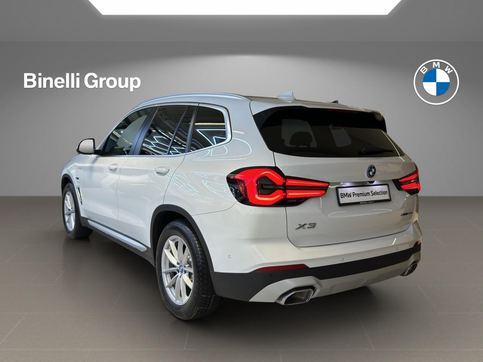 BMW X3 30e xDrive-image-2
