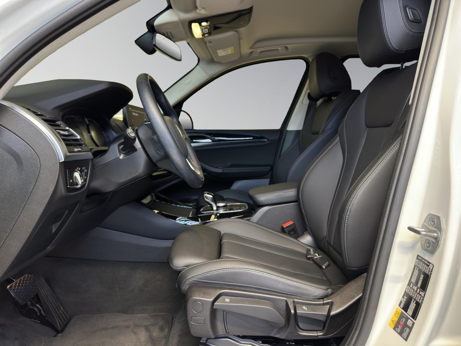 BMW X3 30e xDrive-image-10
