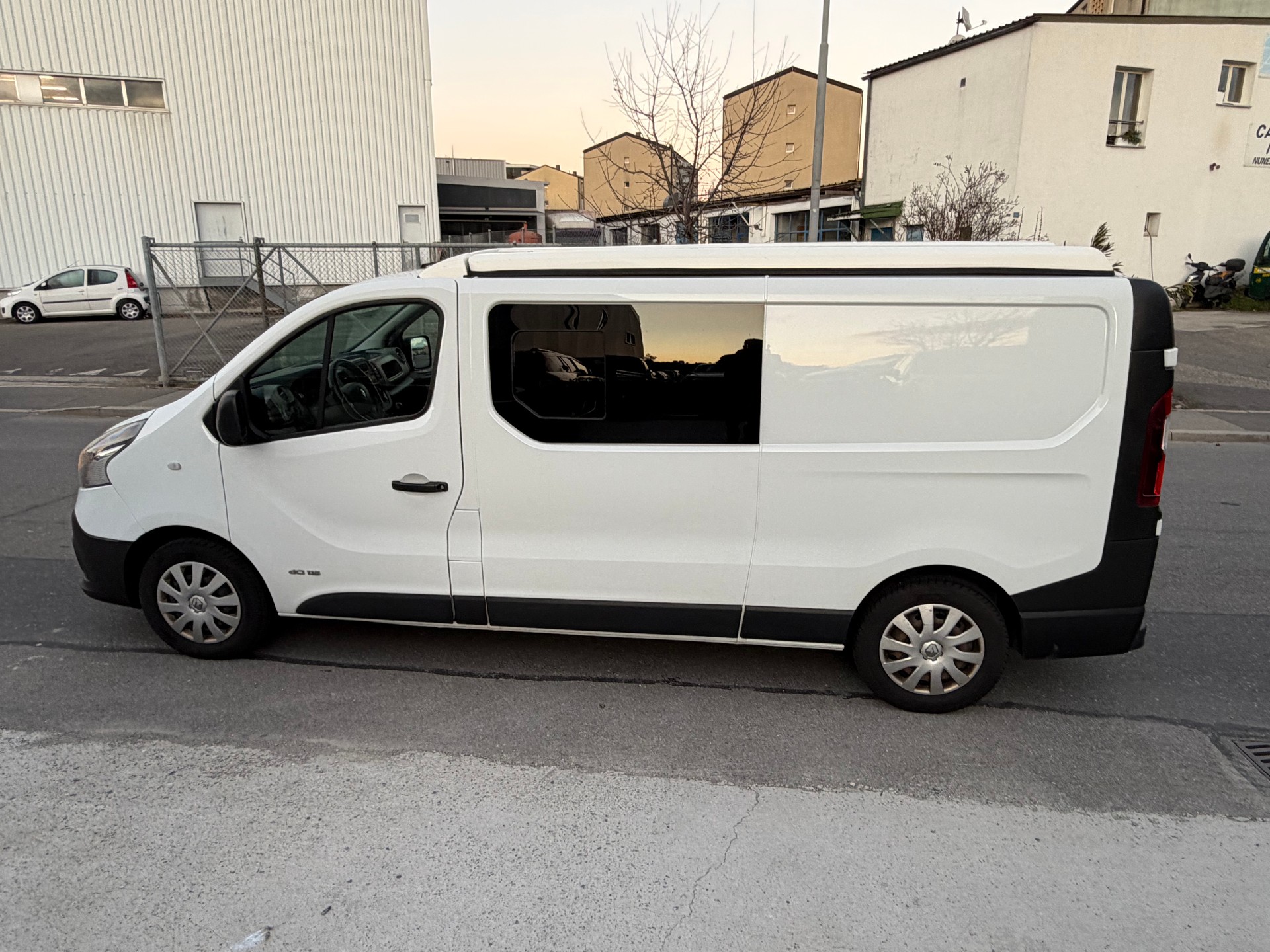 RENAULT Trafic 1.6 dCi 115 2.9t Business L2H1-showroom-element-3