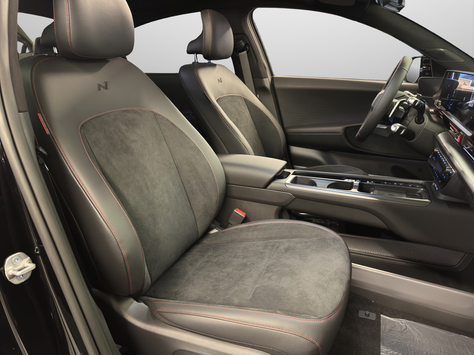 HYUNDAI Ioniq 6 N Line 4WD 84kWh-image-10