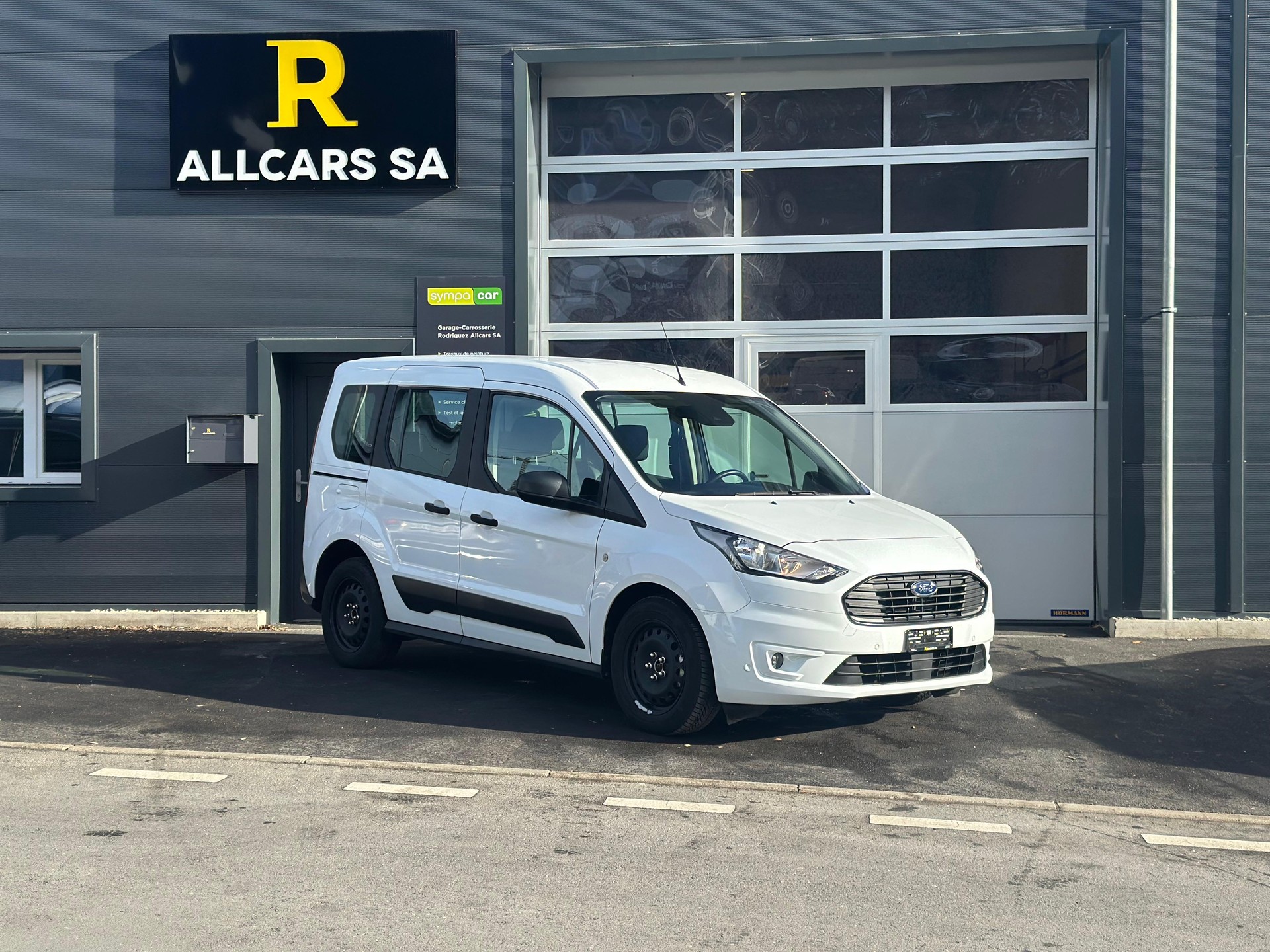 FORD Tourneo Connect 1.5 EcoBlue Trend