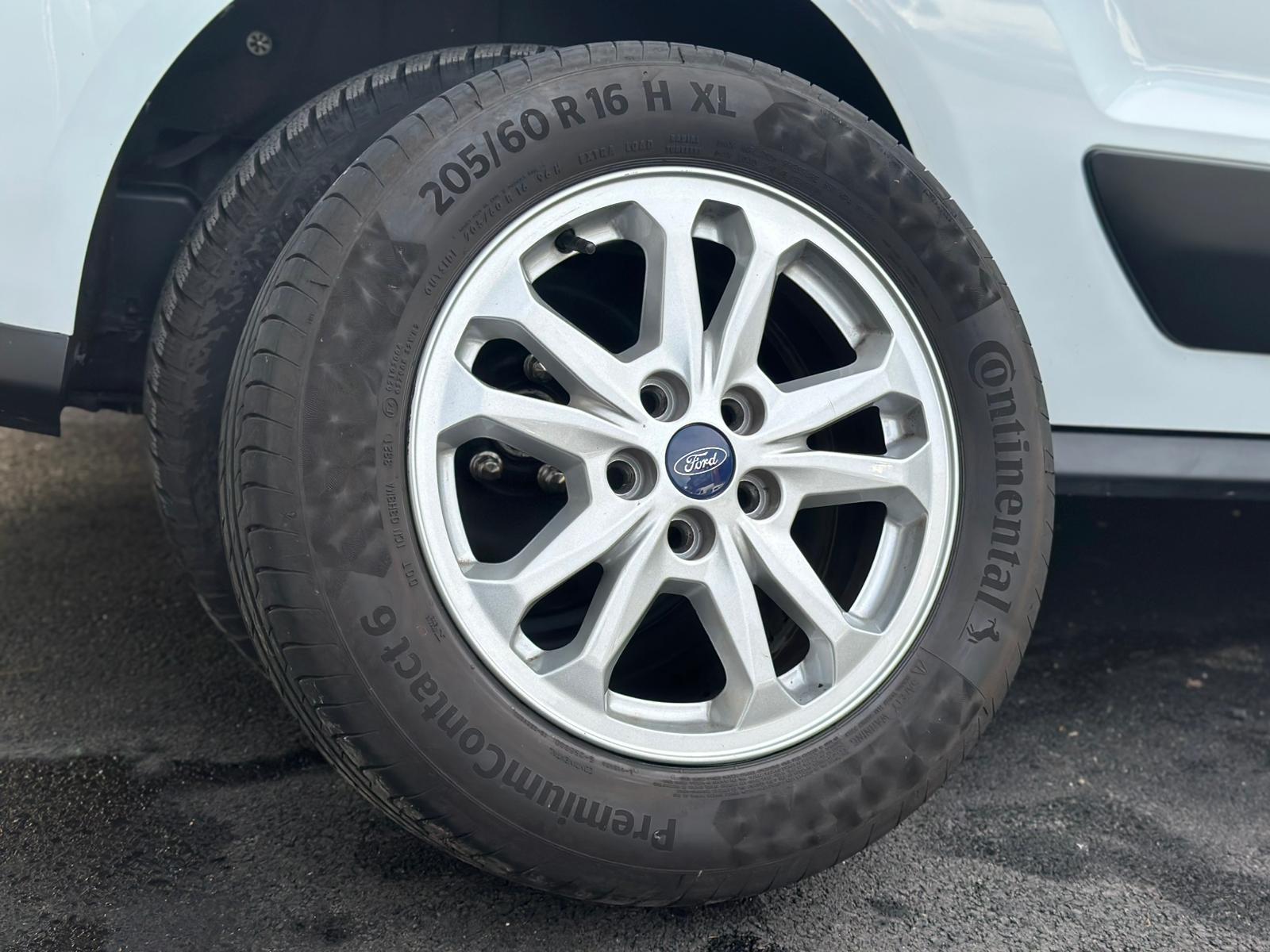 FORD Tourneo Connect 1.5 EcoBlue Trend-image-14