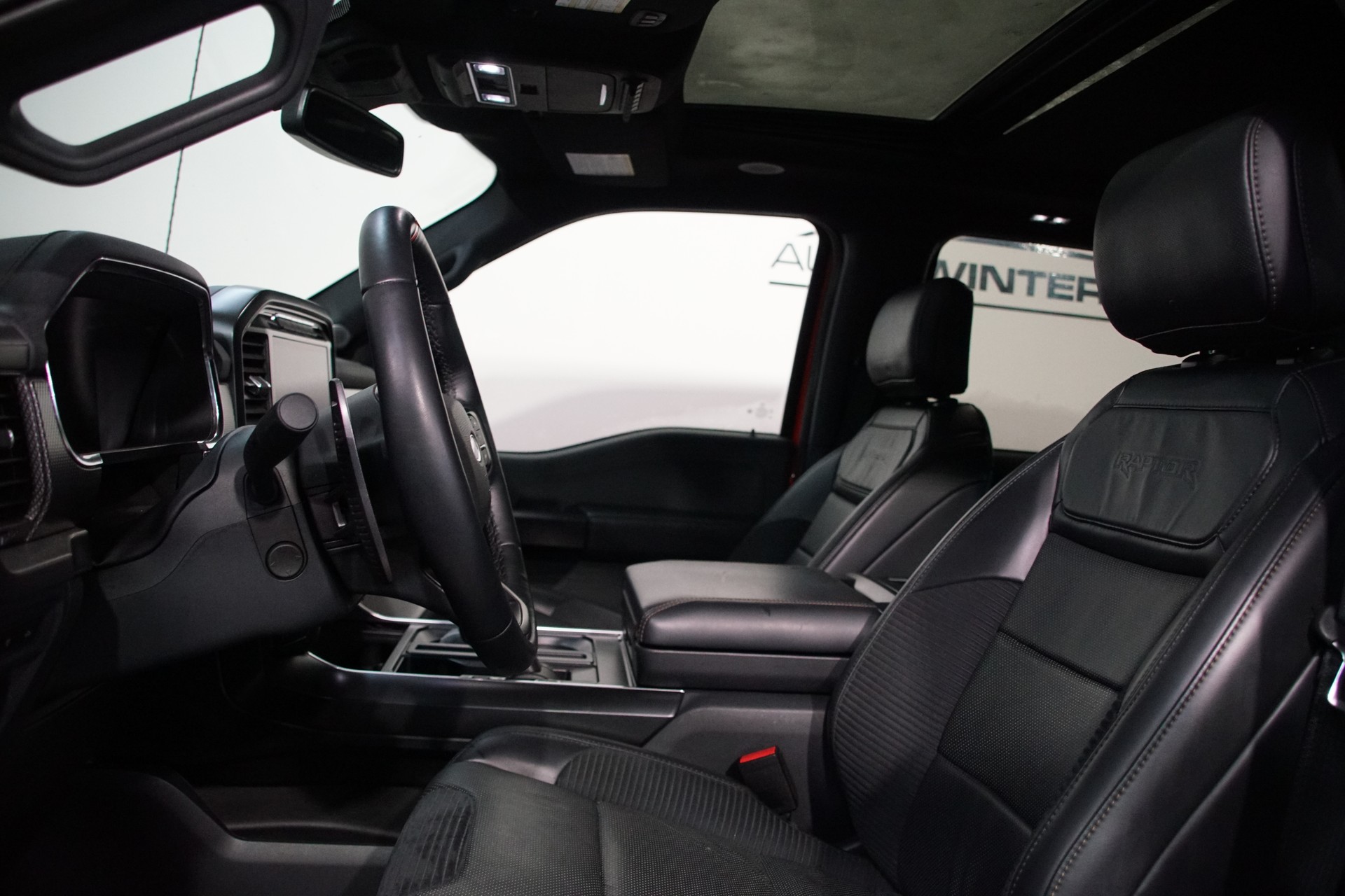 FORD F-Pickup Raptor Super Crew-image-14