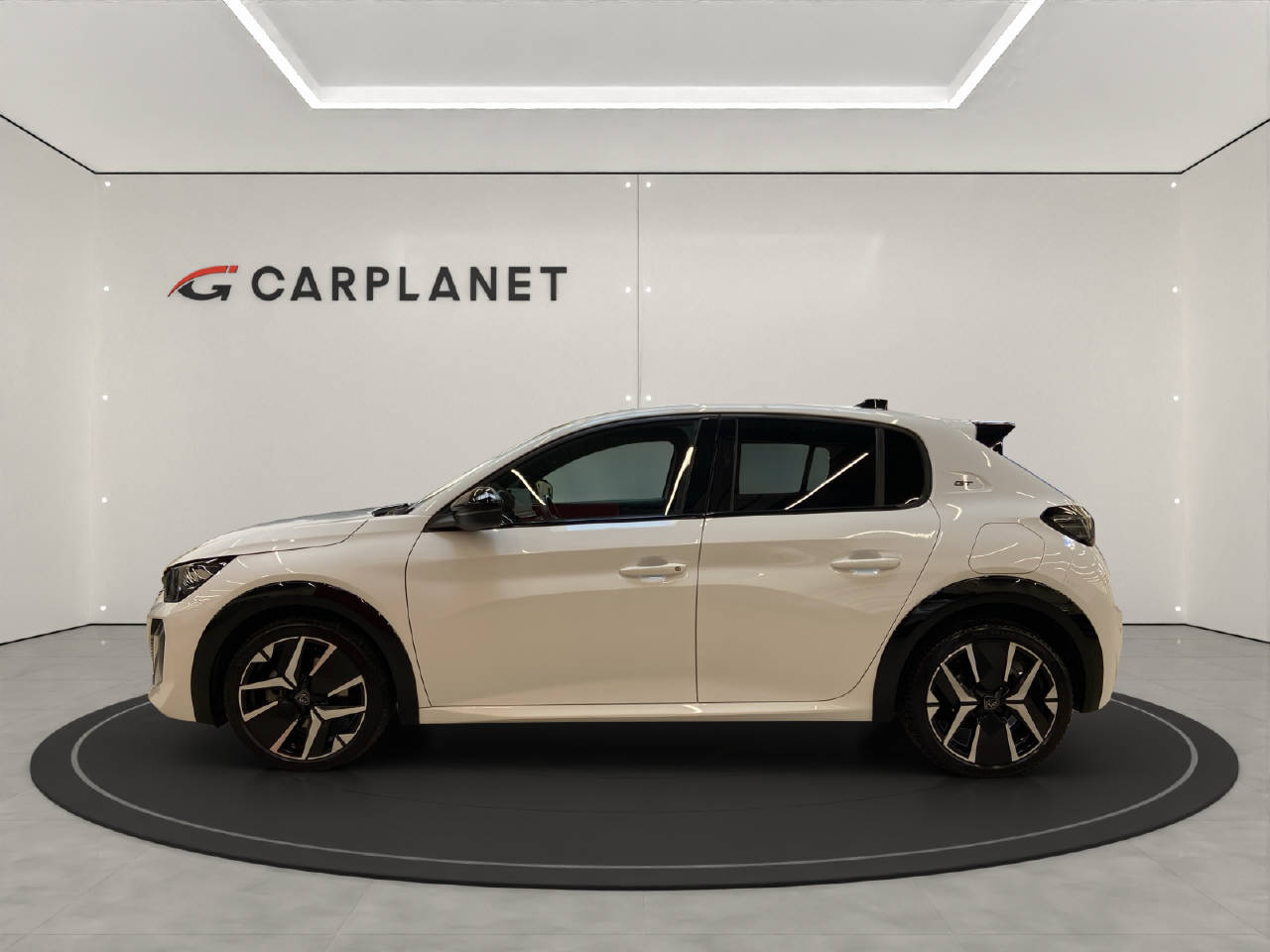 PEUGEOT 208 1.2 Hybrid 145 GT-image-1