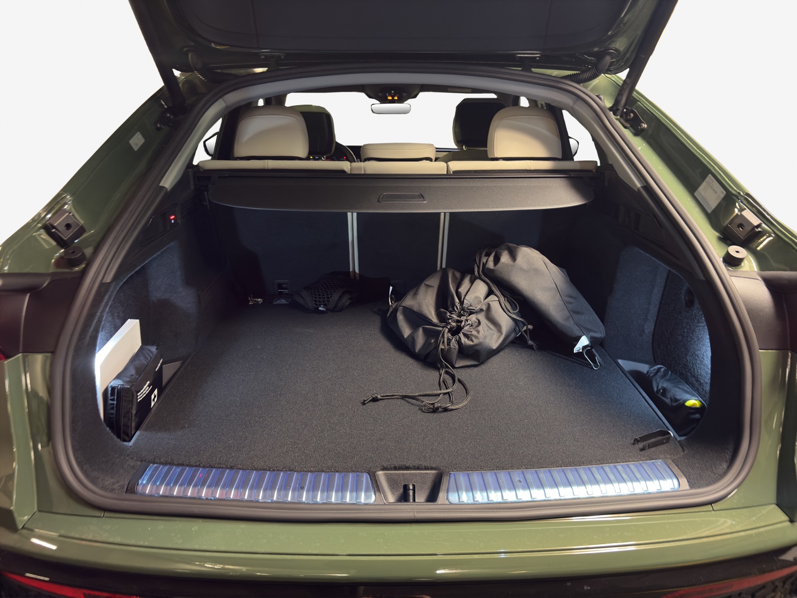AUDI Q5 Sportback e-hybrid quattro 220 kW S-tronic-image-12