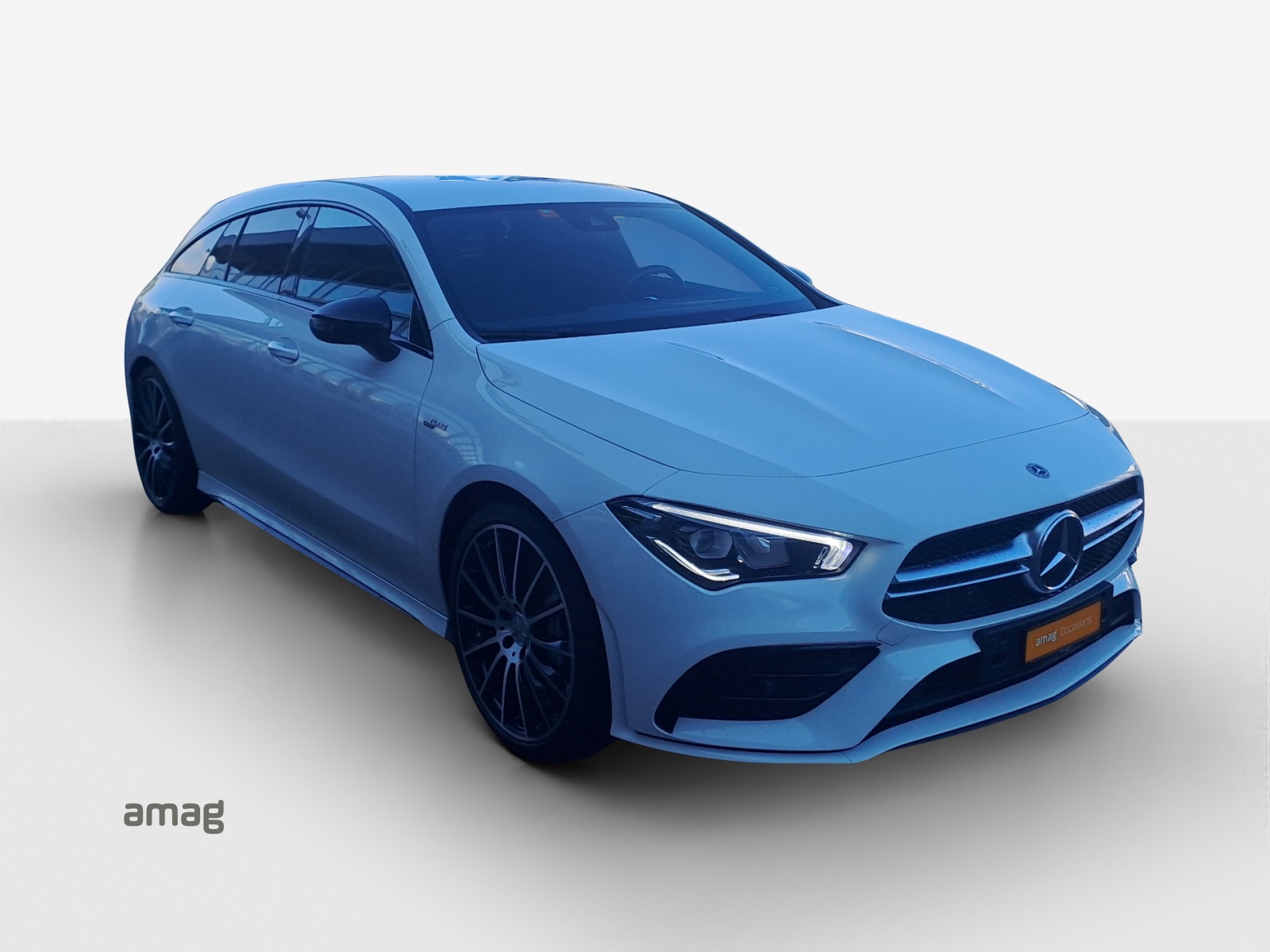 MERCEDES-BENZ CLA Shooting Brake 35 AMG 4Matic 7G-DCT-image-5