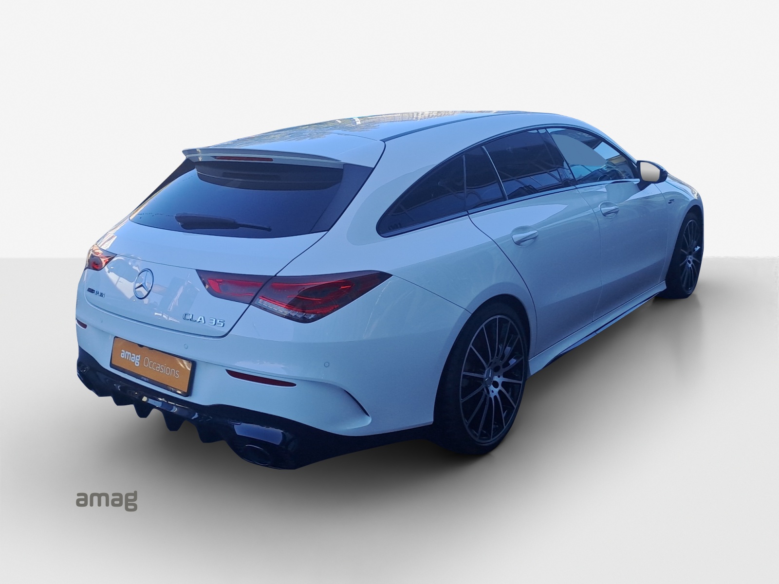 MERCEDES-BENZ CLA Shooting Brake 35 AMG 4Matic 7G-DCT-image-4