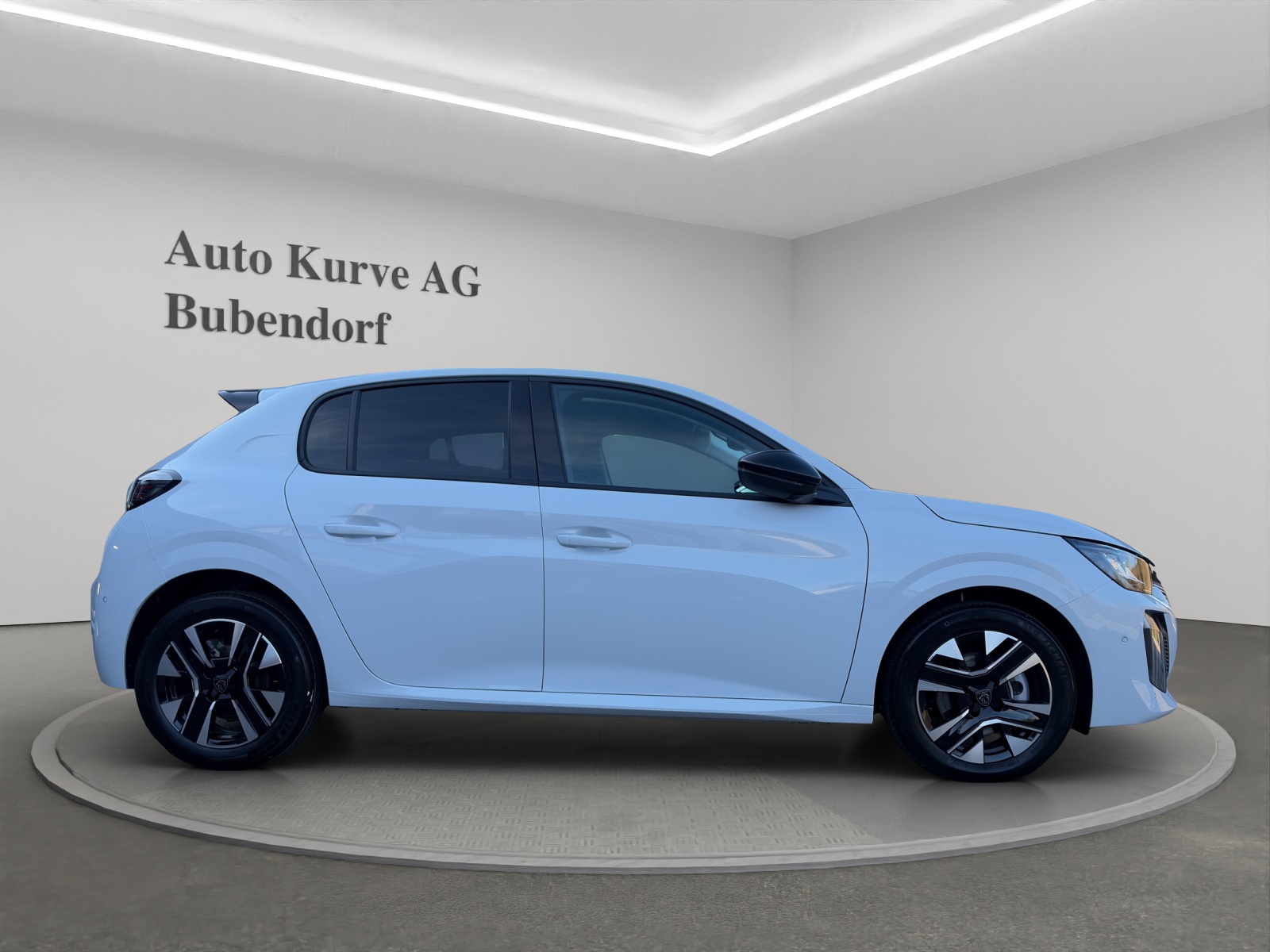 PEUGEOT 208 1.2 Hybrid Allure Premium-showroom-element-1