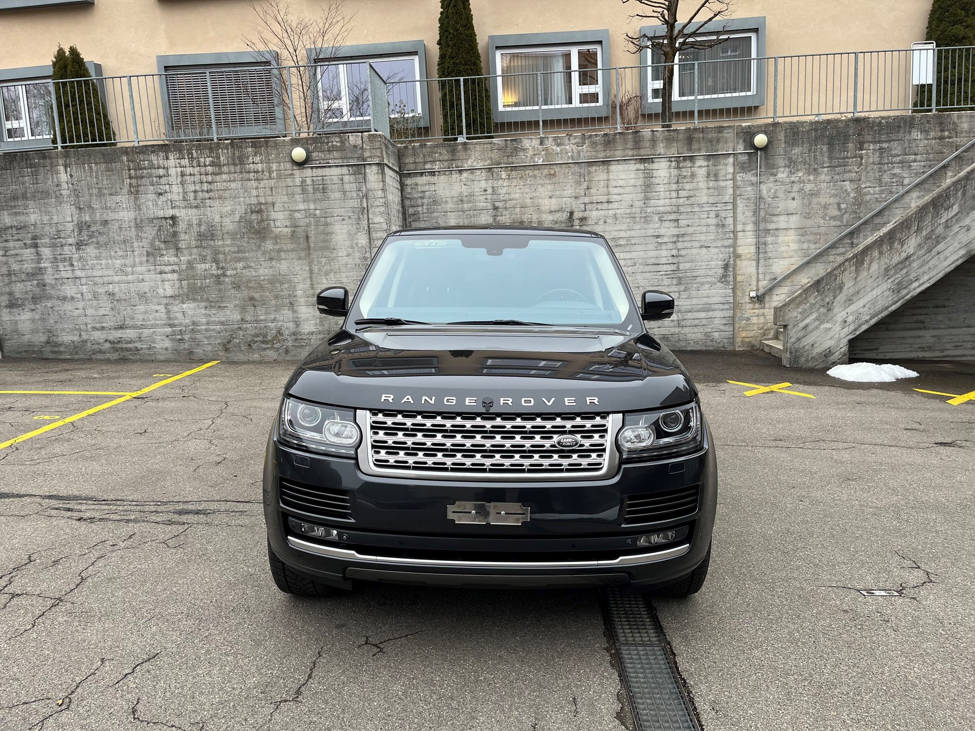 LAND ROVER Range Rover 5.0 V8 SC Vogue Automatic-image-2