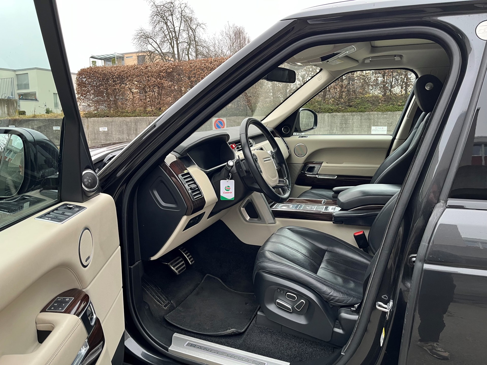 LAND ROVER Range Rover 5.0 V8 SC Vogue Automatic-image-8